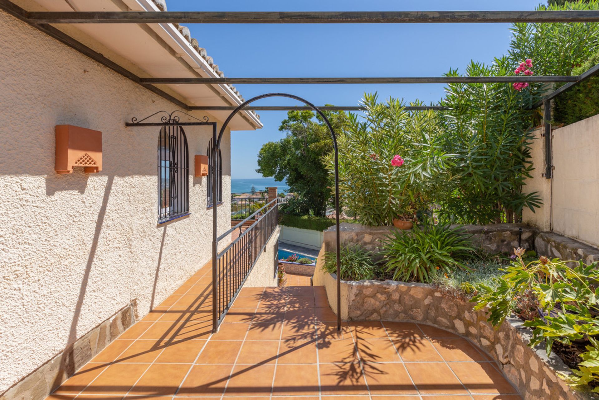 Huis in Torrenueva Costa, Andalusia 10863418