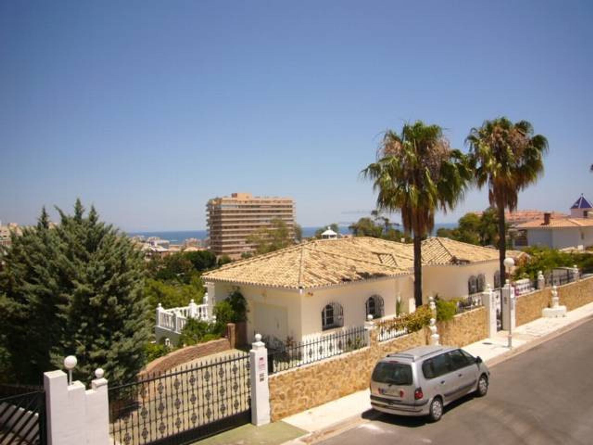 rumah dalam Arroyo de la Miel, Andalusia 10863445