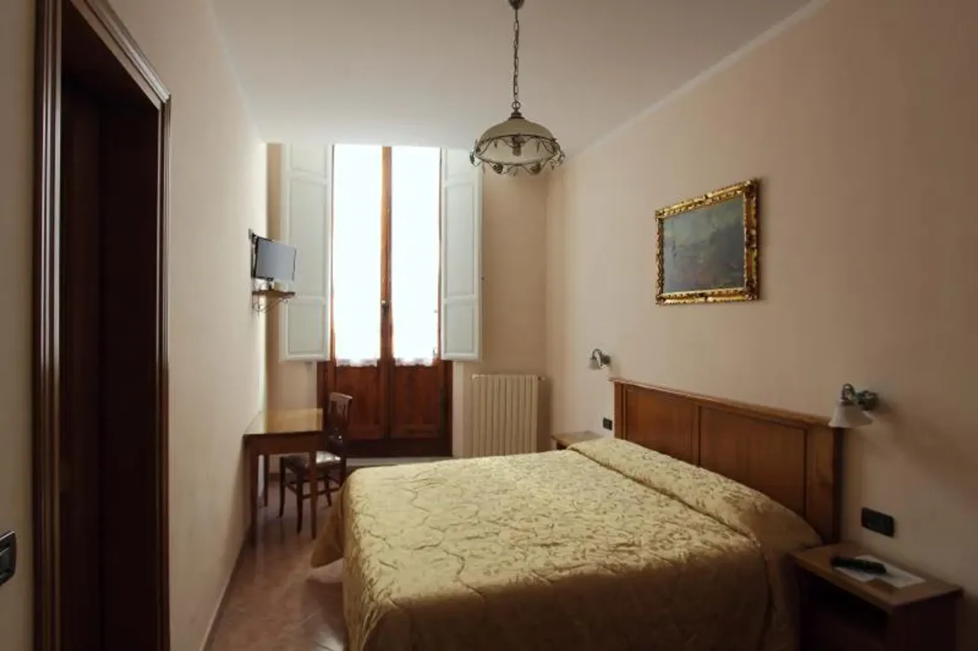 Multi Family in Firenze, Via della Scala 10863511