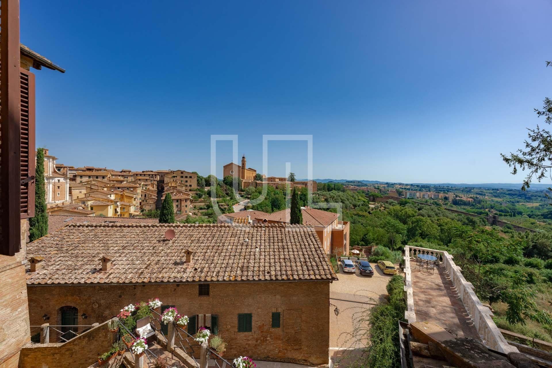 公寓 在 Siena, Toscana 10864236