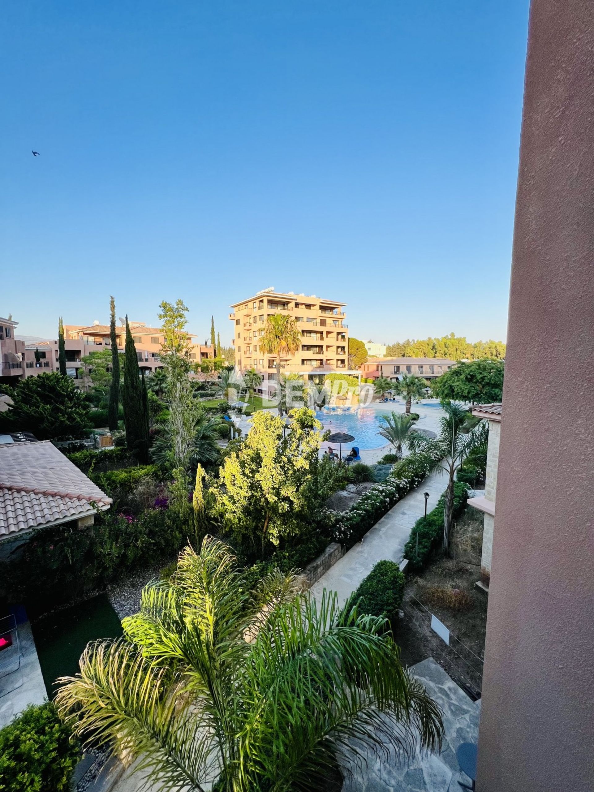 Osakehuoneisto sisään Paphos, Paphos 10864459