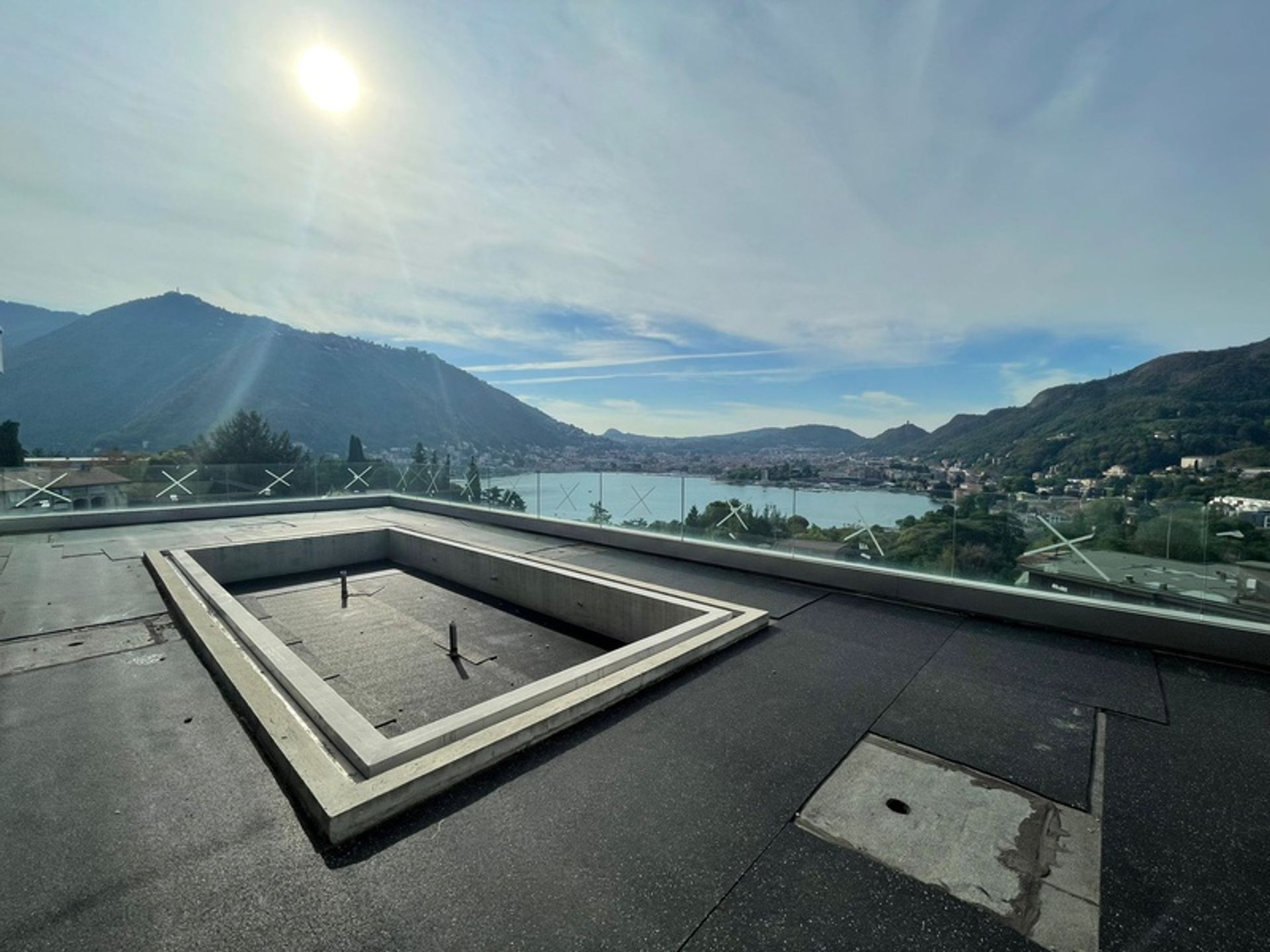 Multifamiliar en Cernobbio, Lombardía 10865743