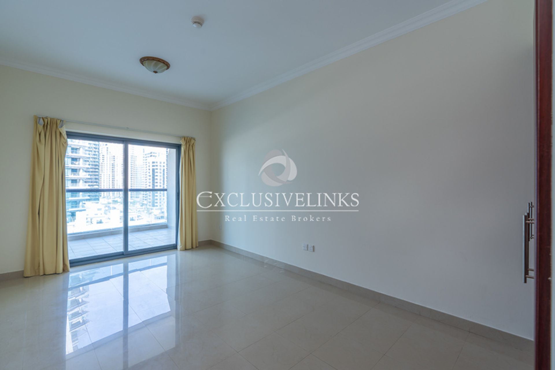 Condominio en Dubai, Dubai 10866132