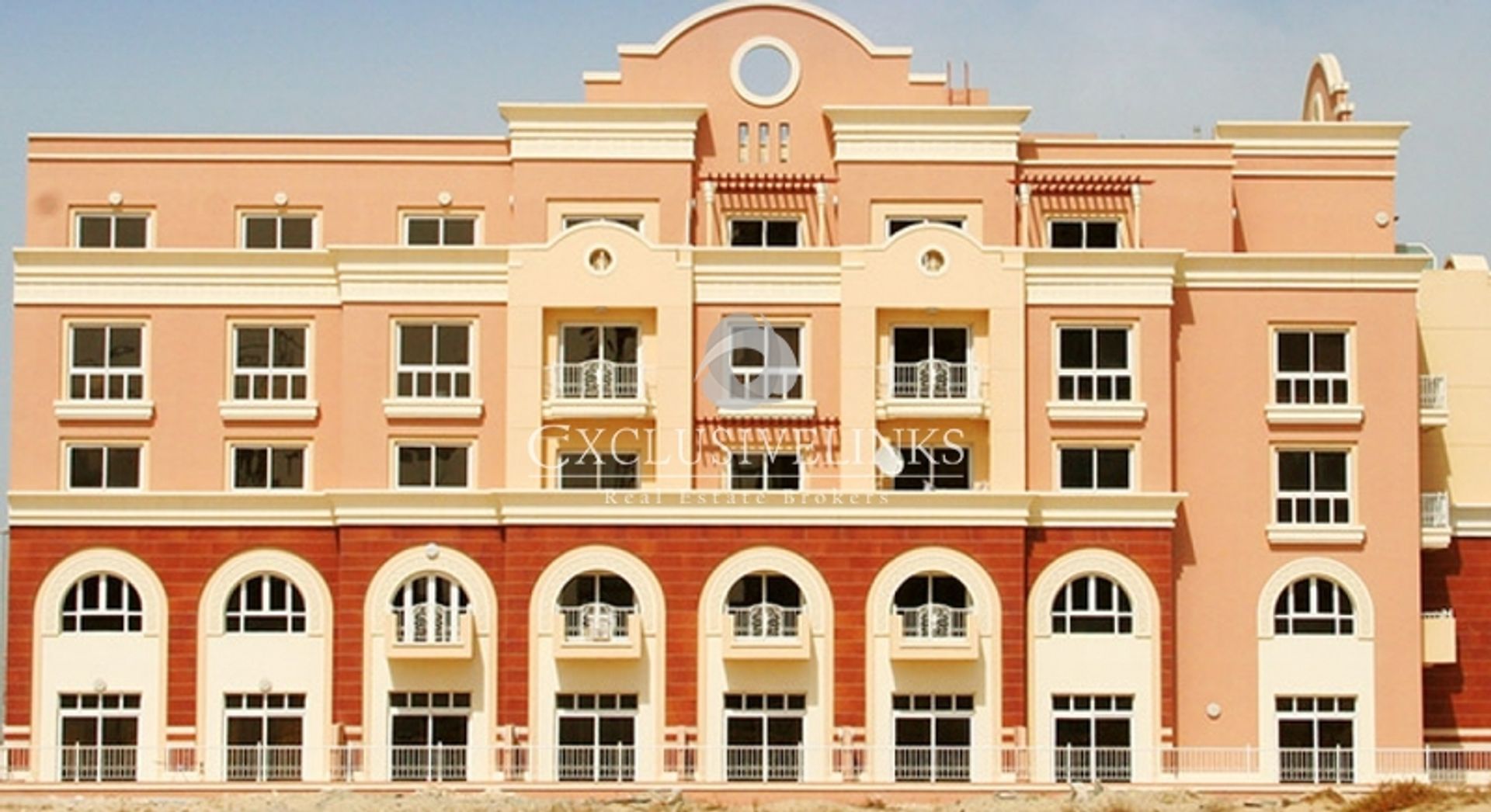 Condominium in Dubai, Dubai 10866183