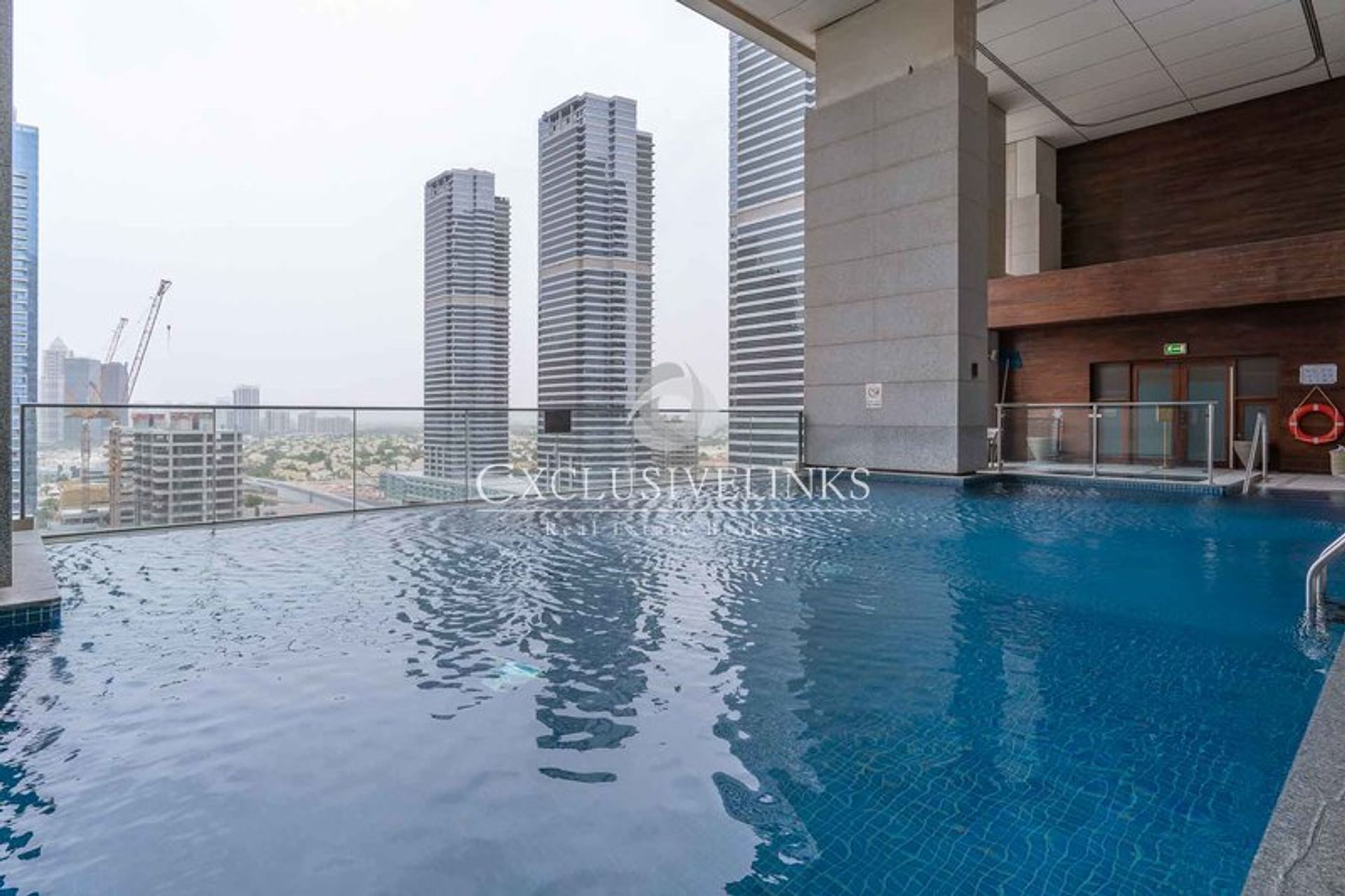 Condominium in Dubai, Dubai 10867976