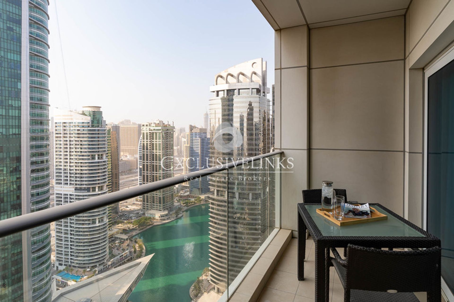 Condominium in Dubai, Dubai 10867976