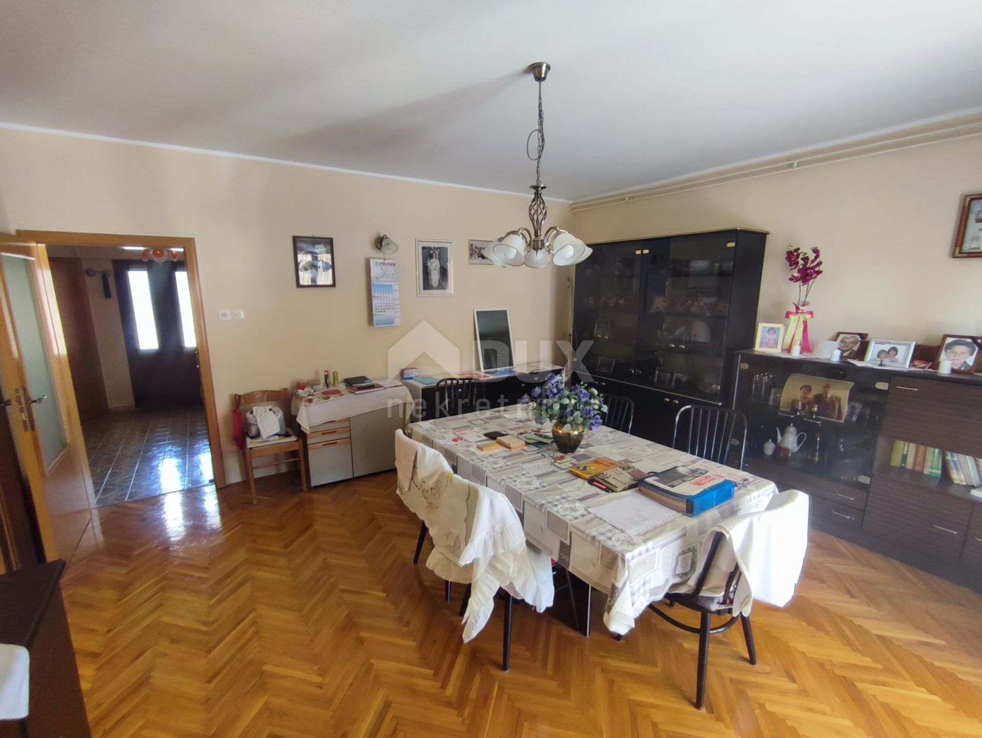 casa en Pula, Istarska županija 10868057