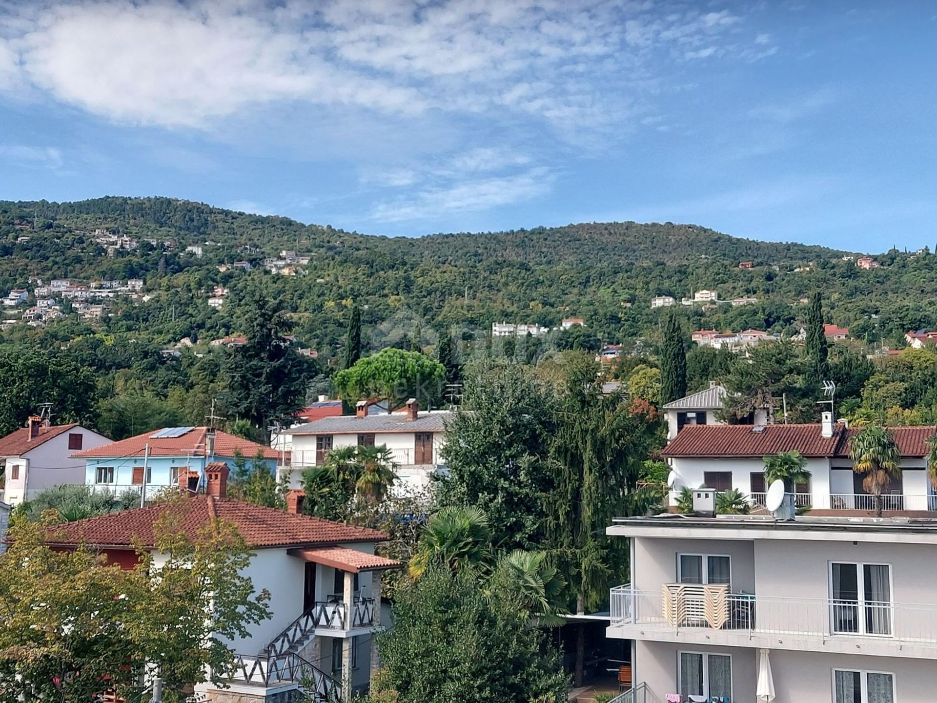 Condominio en Lovran, Primorje-Gorski Kotar County 10868354