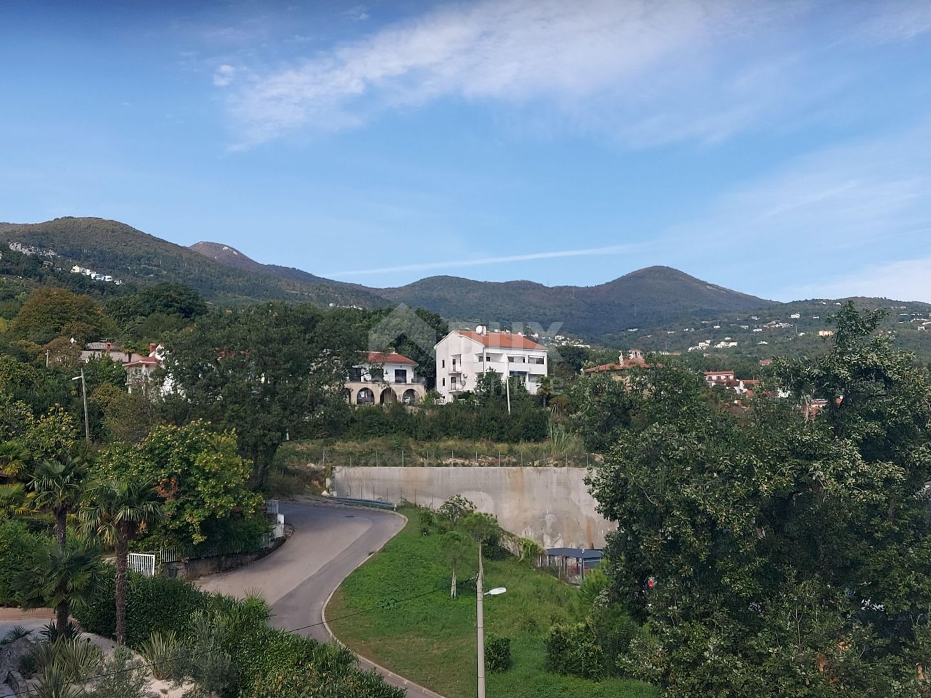 Condominio en Lovran, Primorje-Gorski Kotar County 10868357