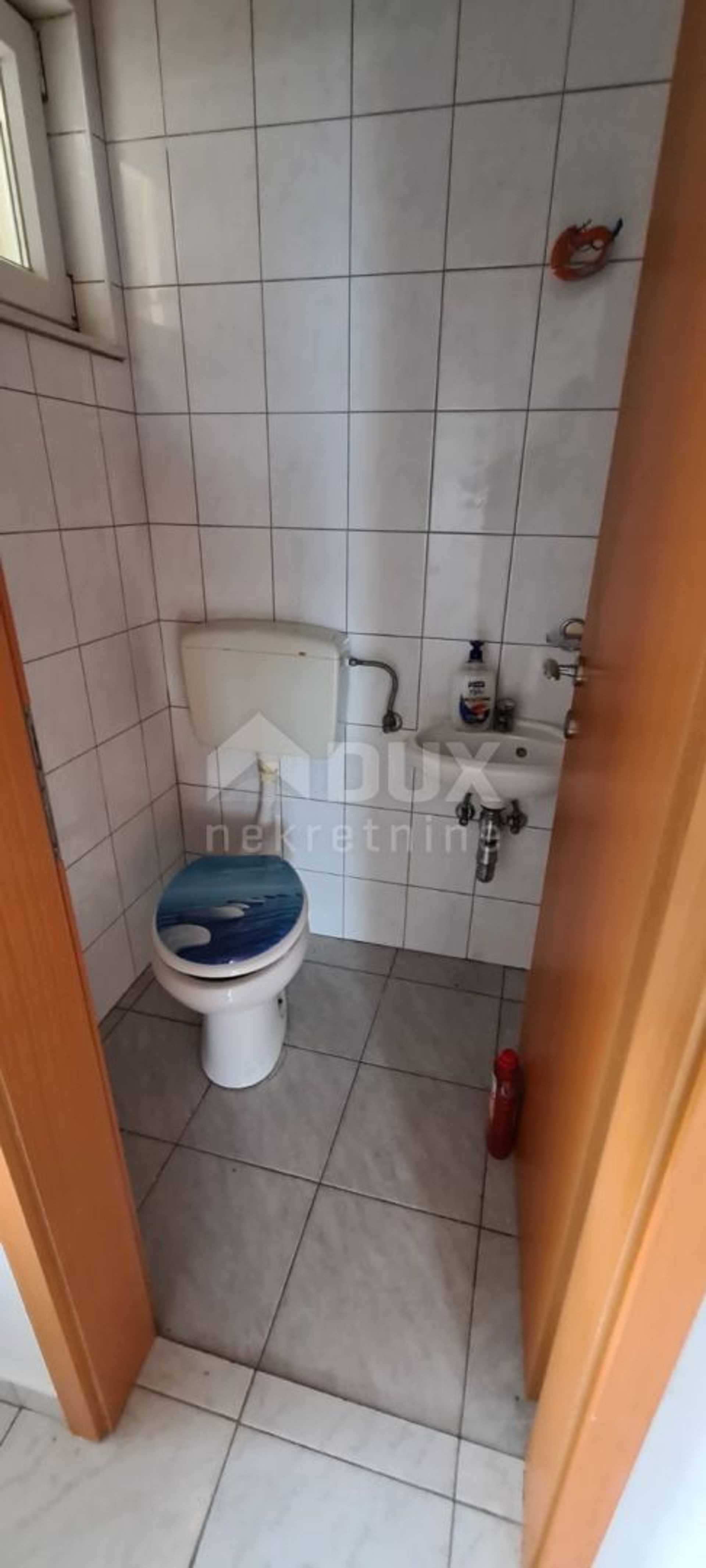 Condominio en Pakoštane, Zadarska županija 10868395