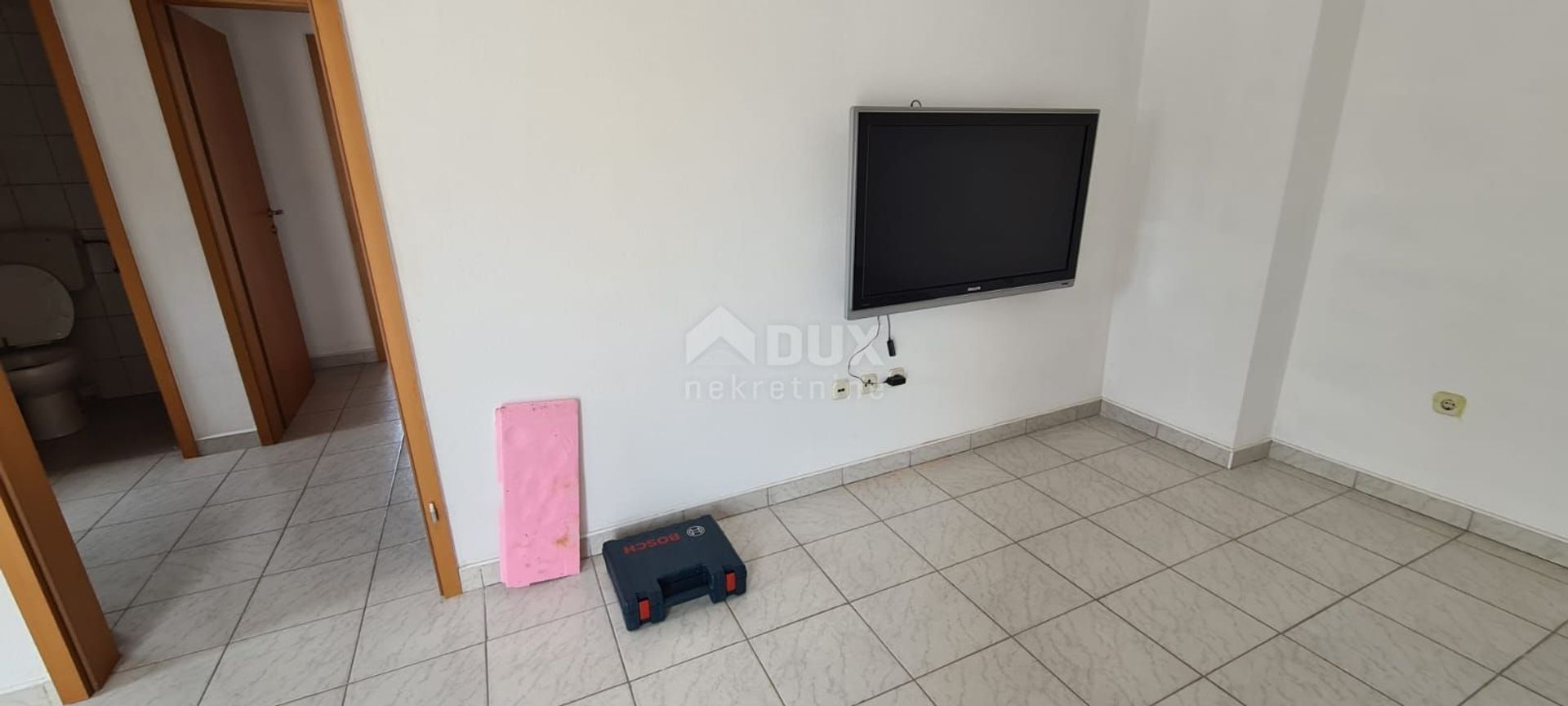 Condominio en Pakoštane, Zadarska županija 10868395