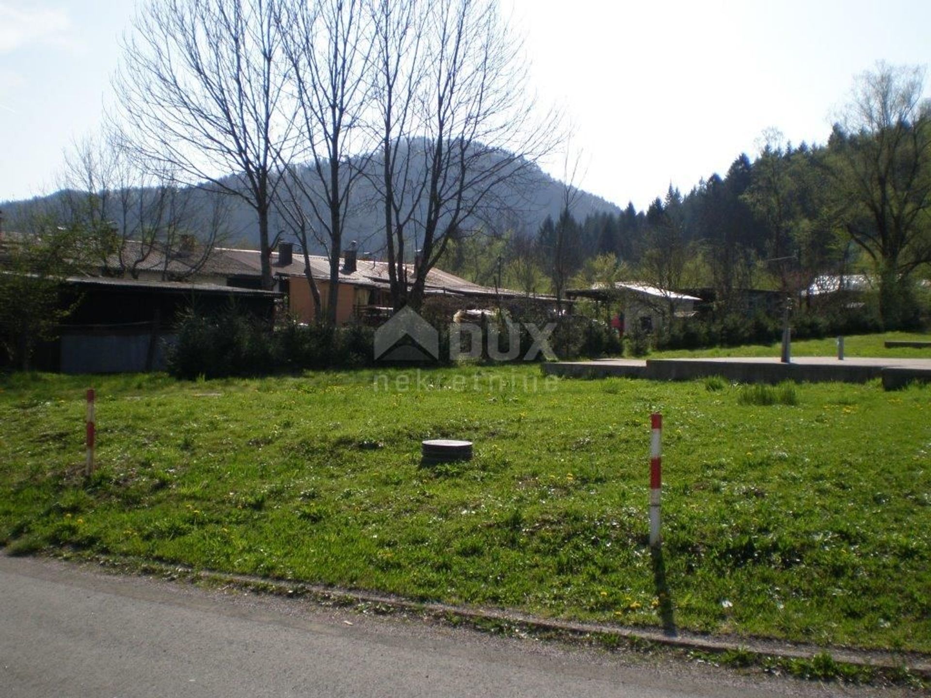 Land in Brod na Kupi, Primorsko-Goranska Zupanija 10868622