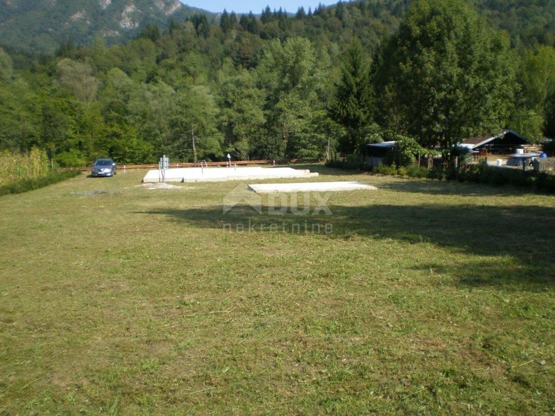 Land in Brod na Kupi, Primorsko-Goranska Zupanija 10868622