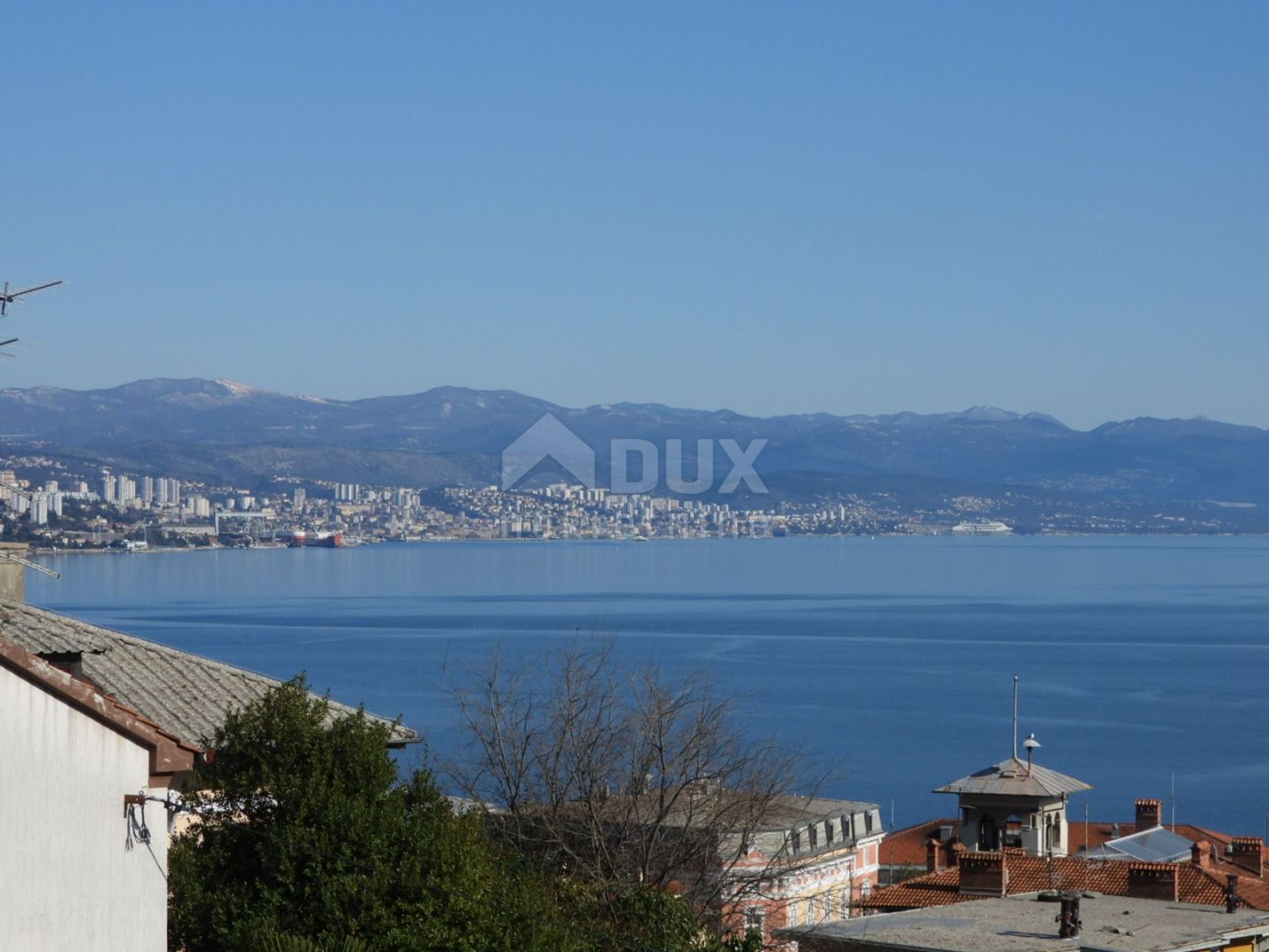 Condominio en Opatija, Primorsko-Goranska Županija 10869349