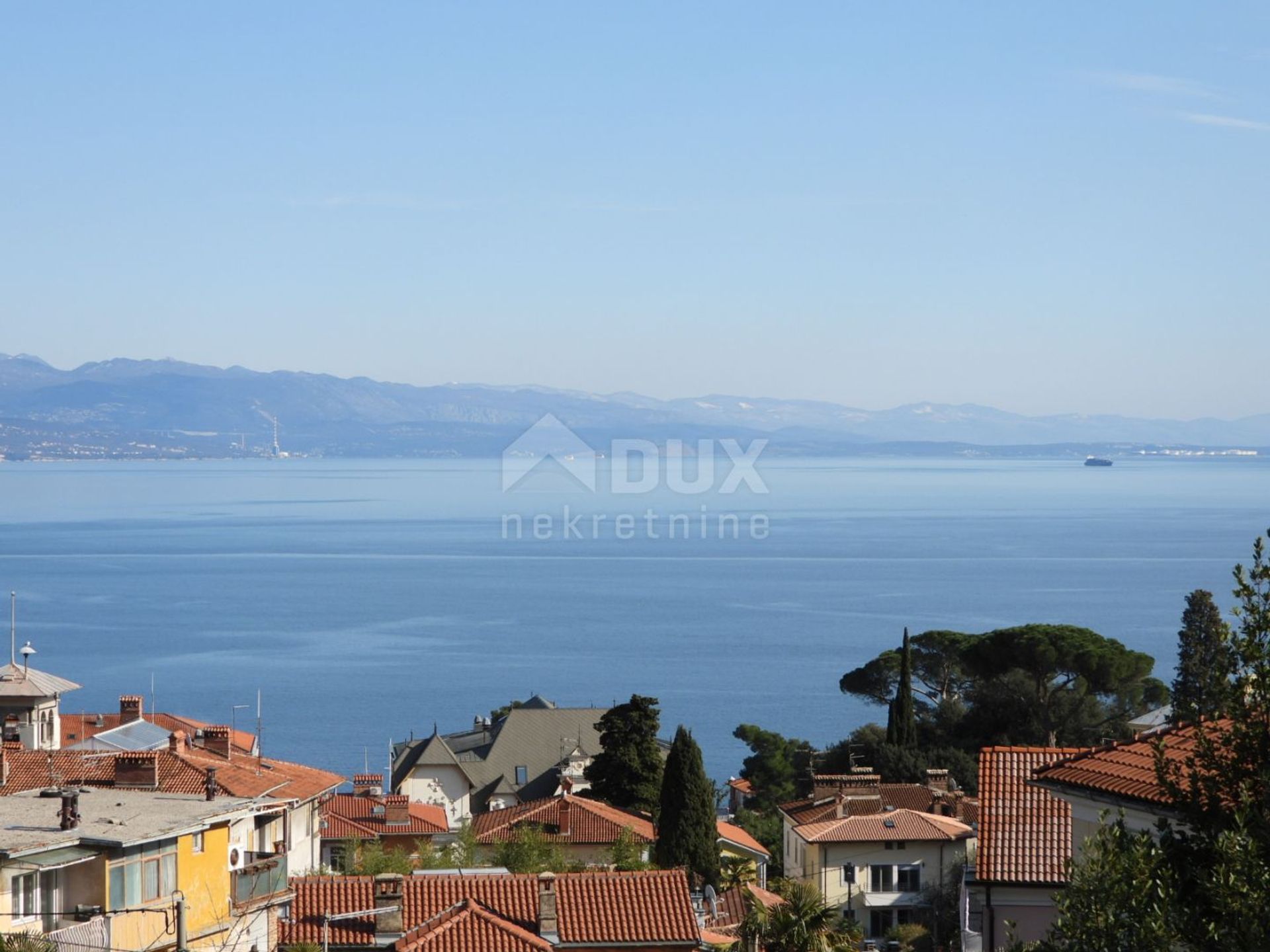 Condominio en Opatija, Primorje-Gorski Kotar County 10869349