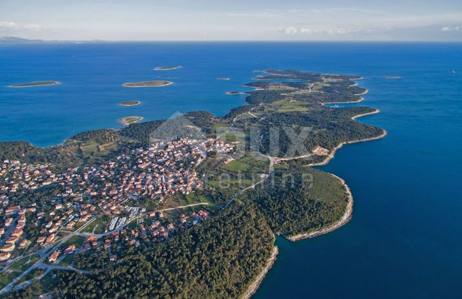 Будинок в Premantura, Istria County 10870432