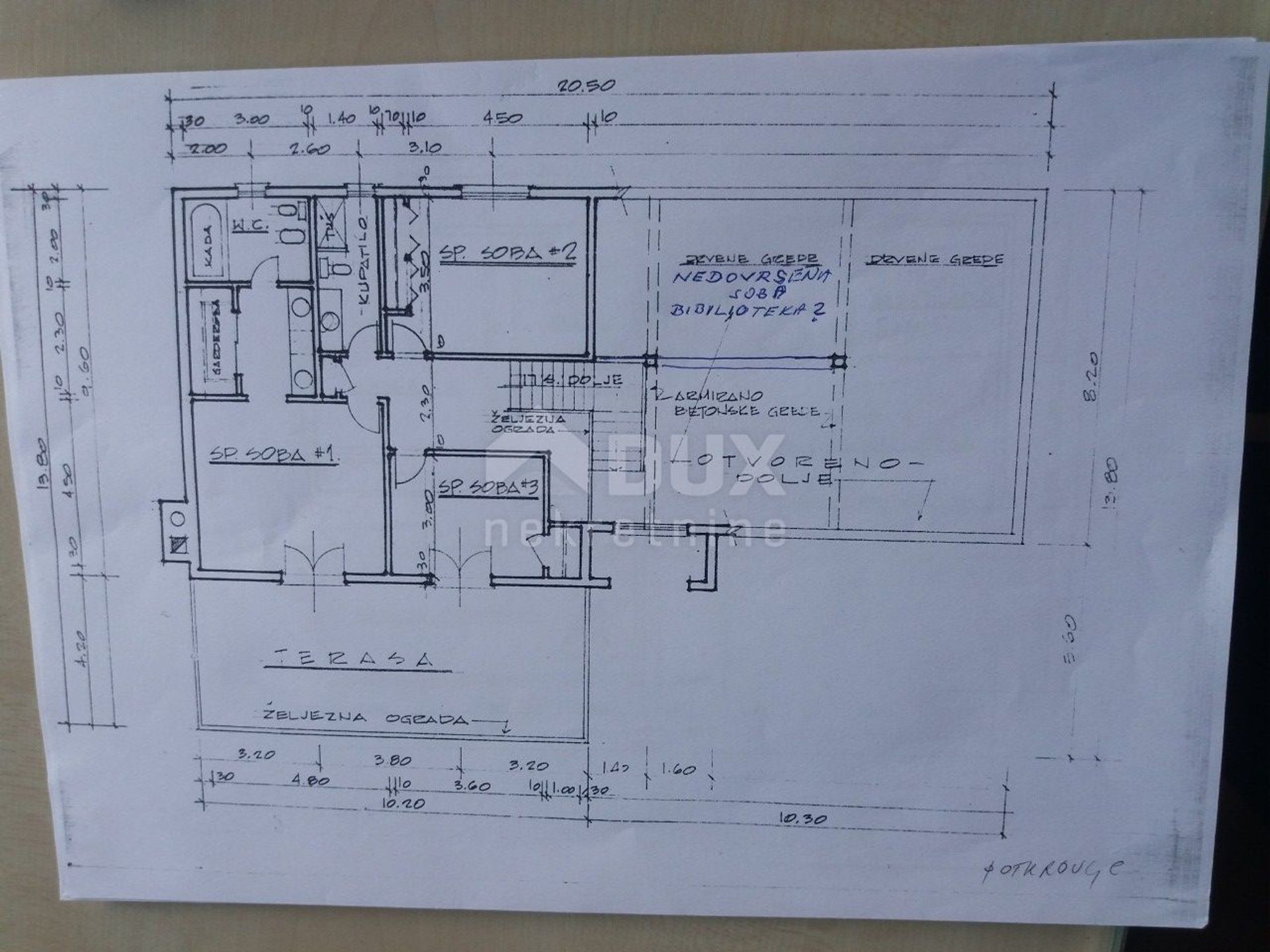 房子 在 Milanovac, Virovitica-Podravina County 10870956