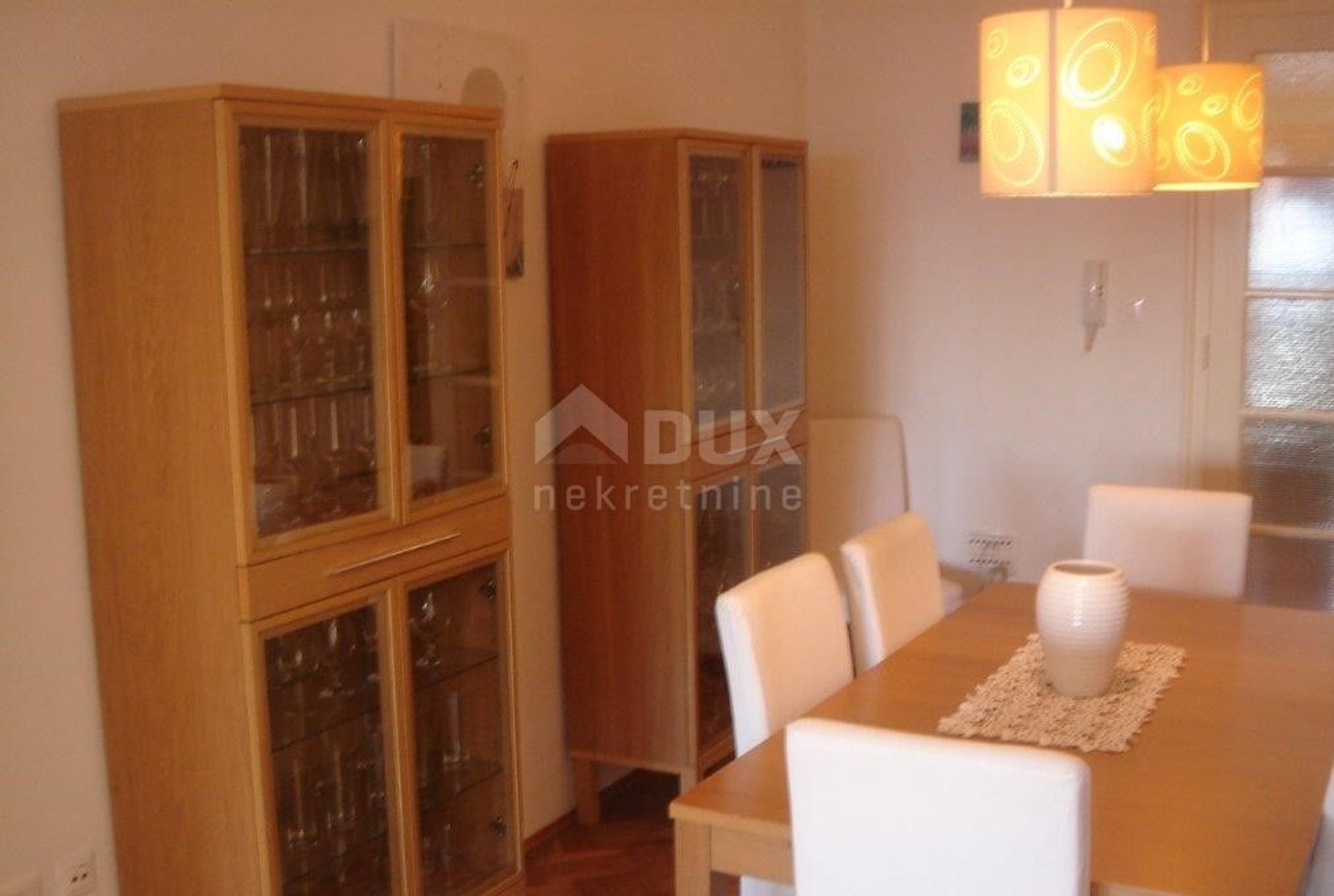 Condominium in Podvezica, Primorsko-Goranska Zupanija 10871396