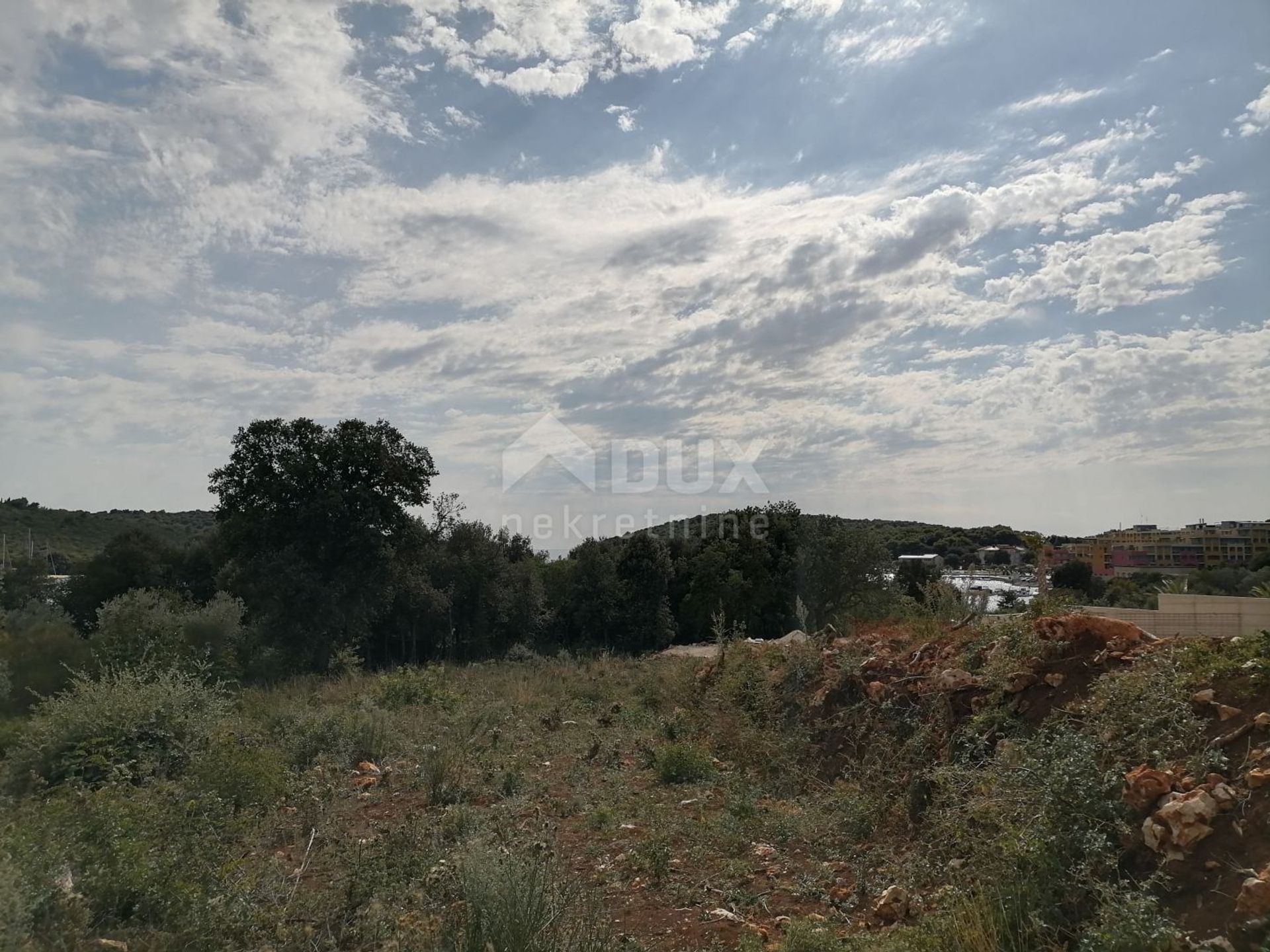 Land in Banjole, Istria County 10872519