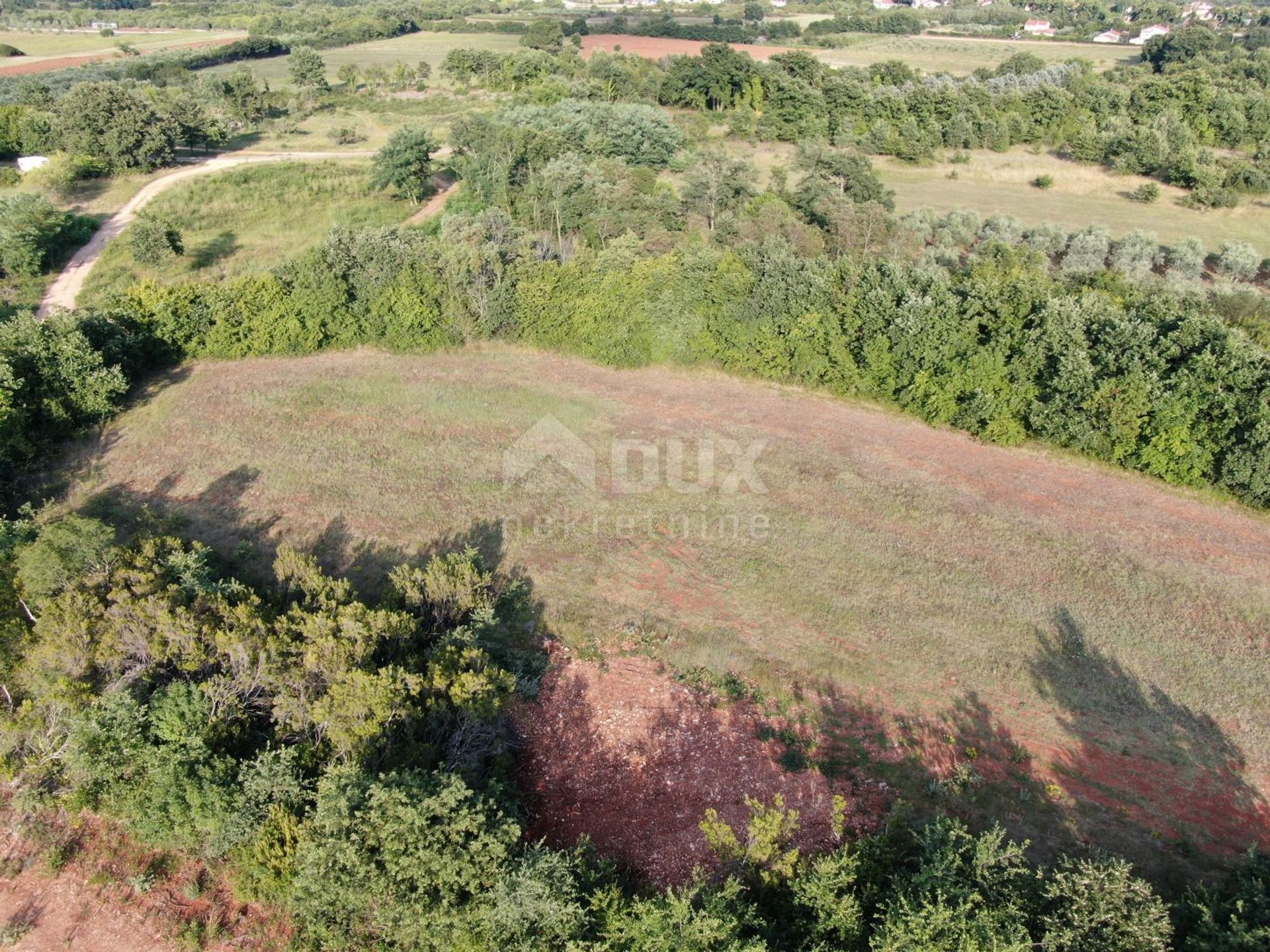 Land in Marcana, Istarska Zupanija 10872693