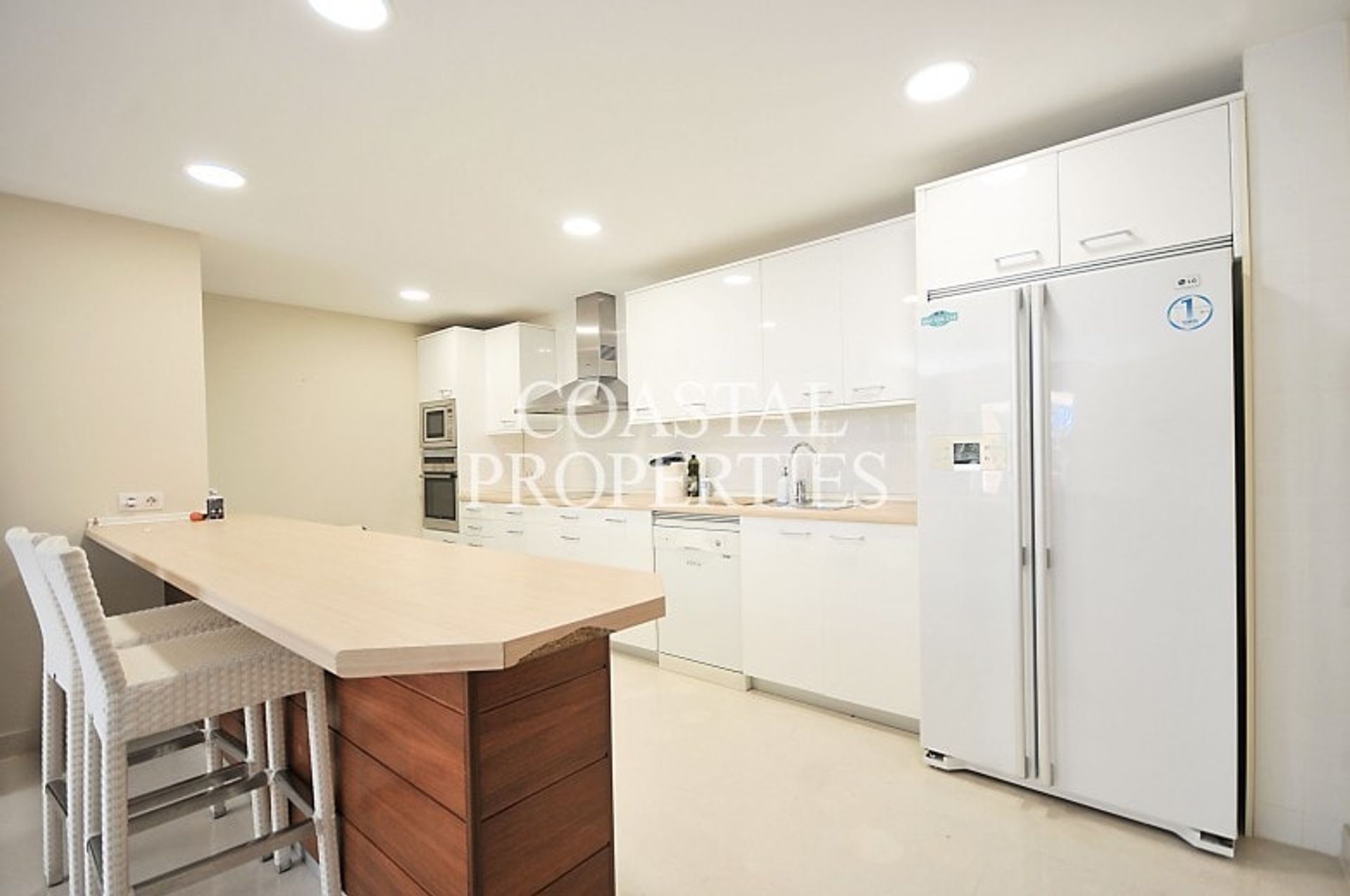 Condominium in Calvia, De Balearen 10872887