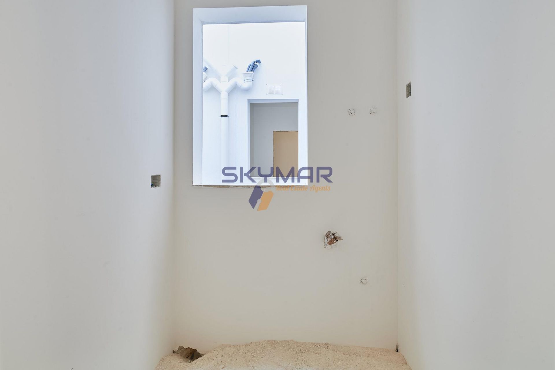 عمارات في Ghajnsielem,  10873184