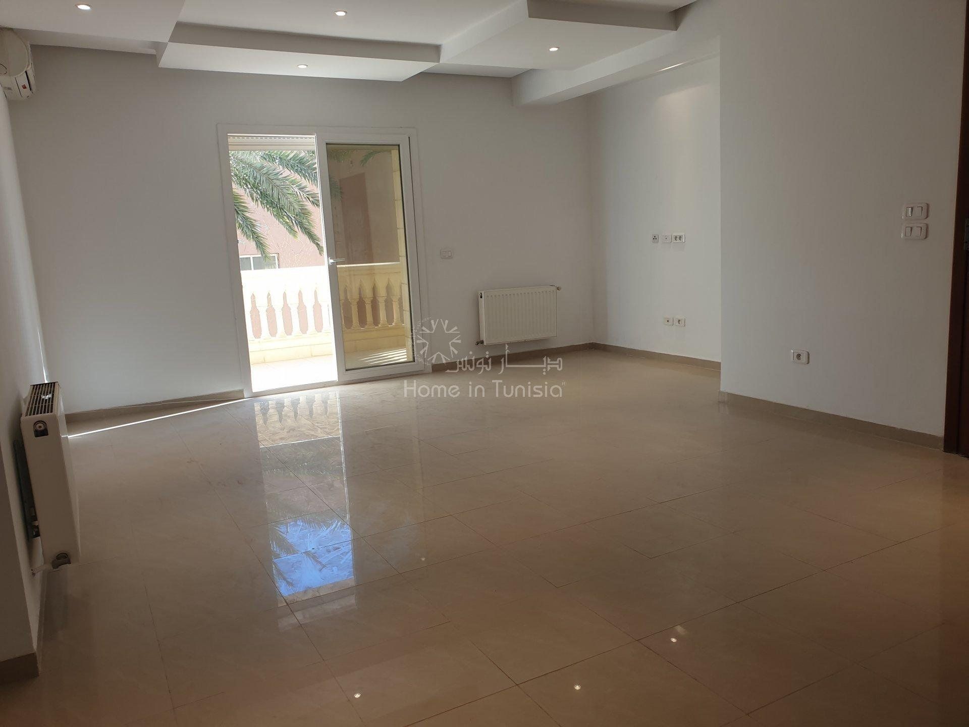 Condominium in El Hamma, Gabes 10873478