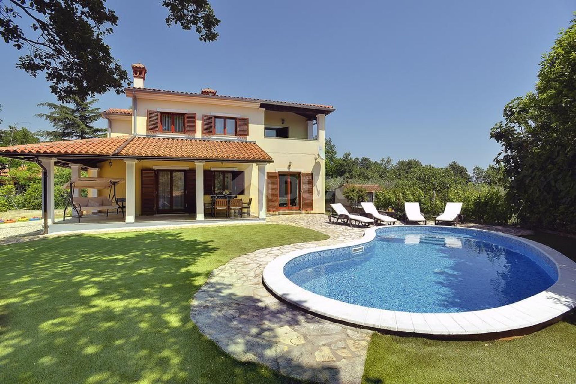 casa en Medulin, Istria County 10873495