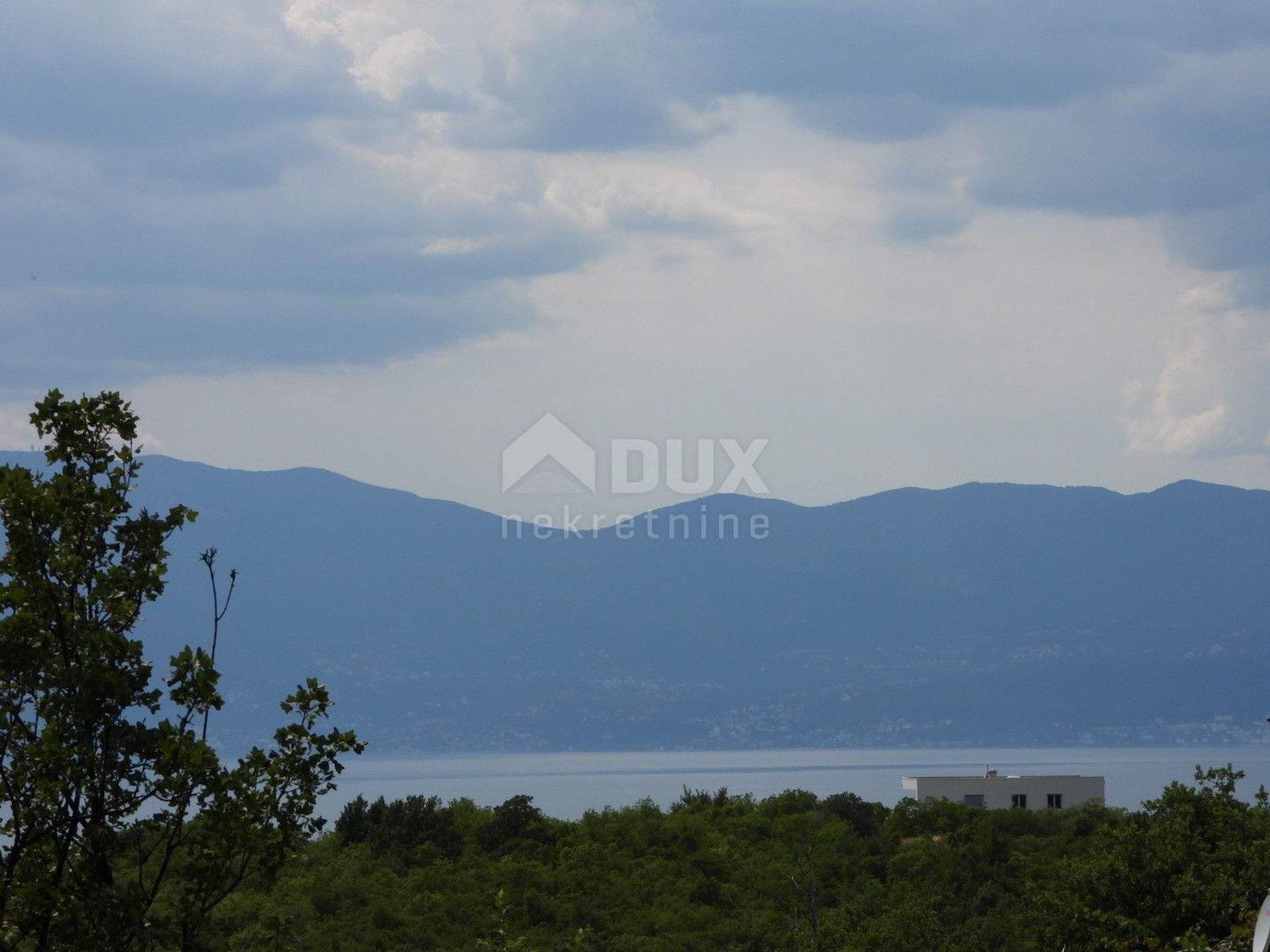 Land in Zurkovo, Primorsko-Goranska Zupanija 10873696