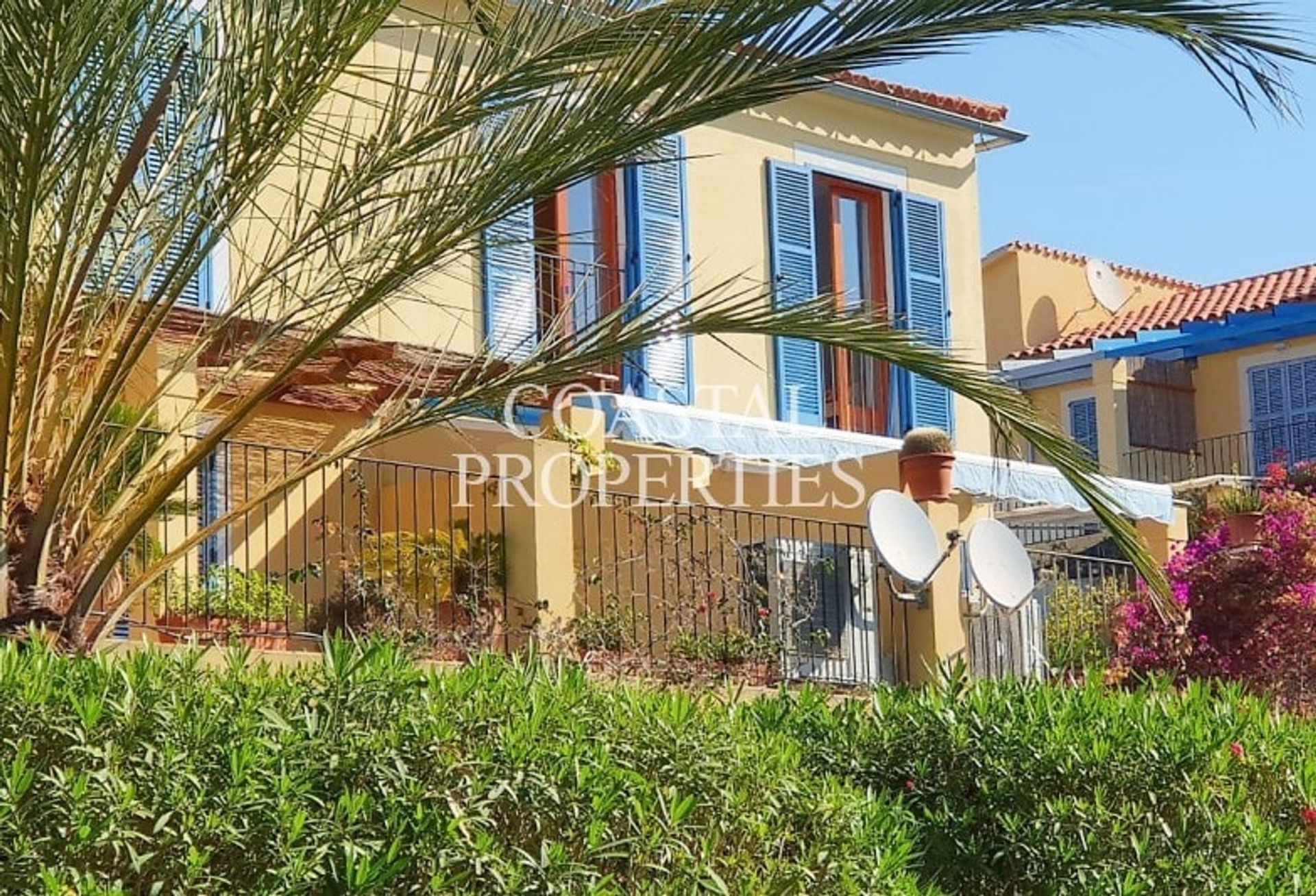 Condominium dans Porto-Cristo, les Îles Baléares 10873729