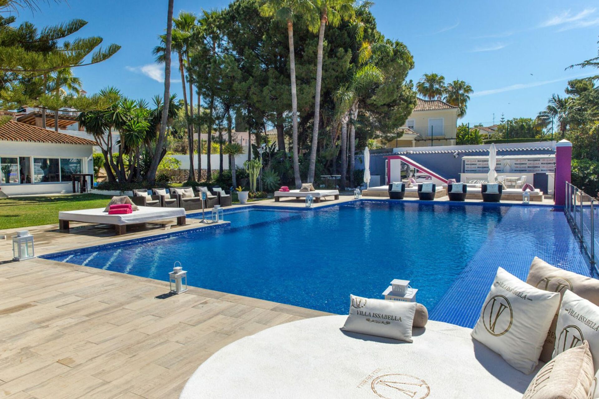 Будинок в Marbella, Andalucía 10874033