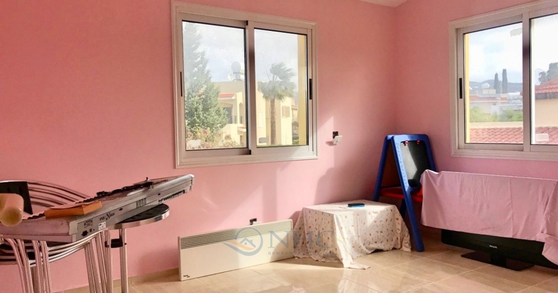 rumah dalam Peyia, Paphos 10874259