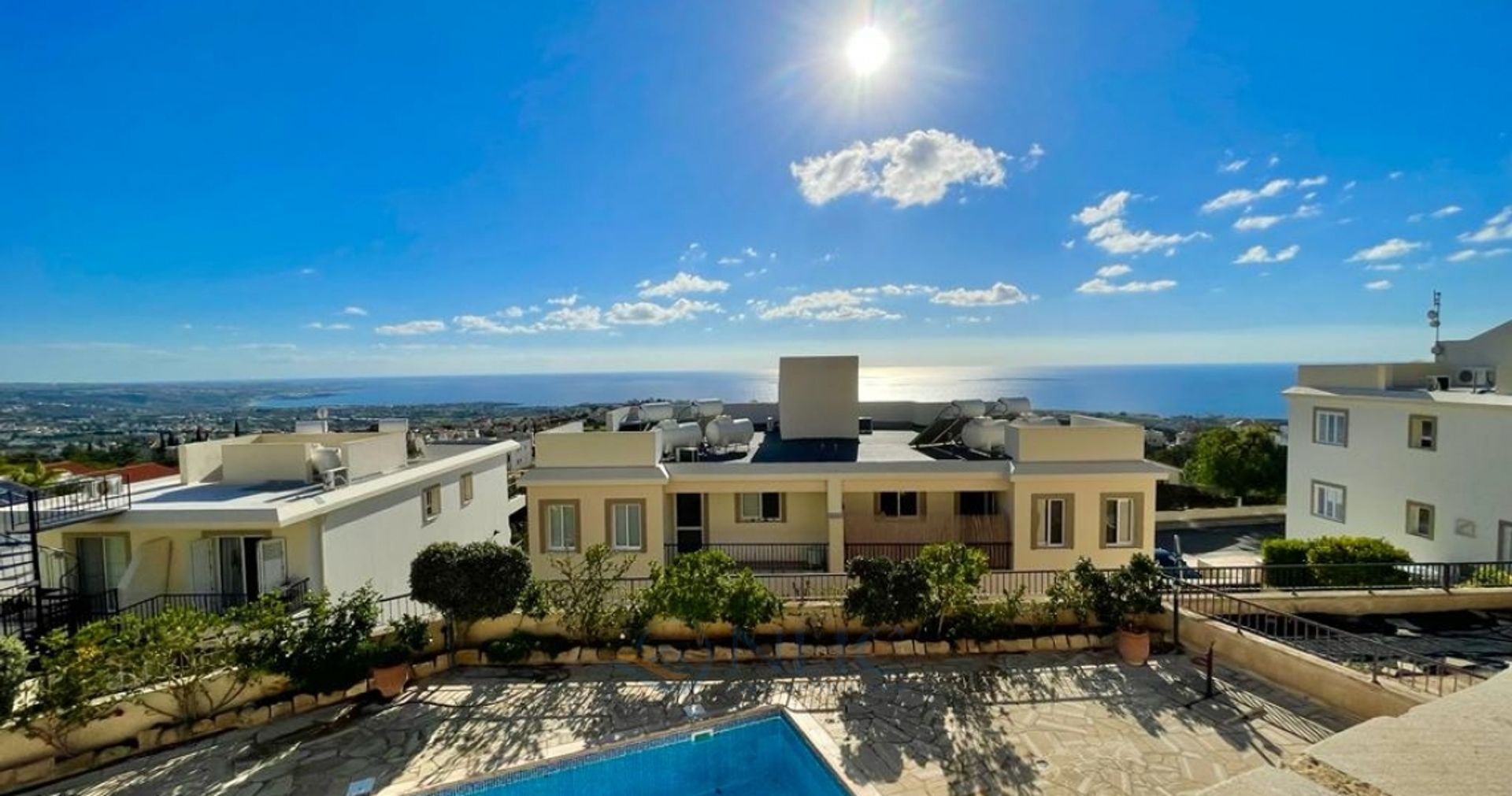 Condominium in Peyia, Paphos 10874456