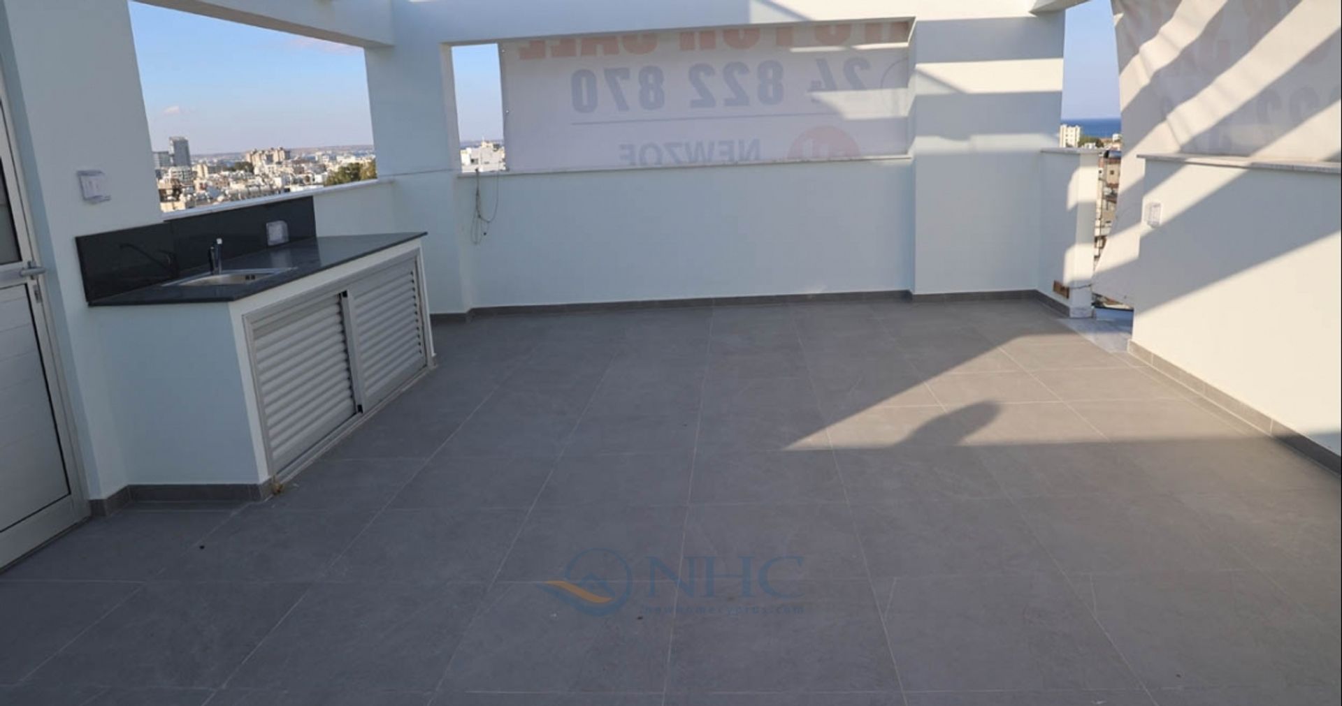 Condominium in Larnaca, Larnaca 10874459