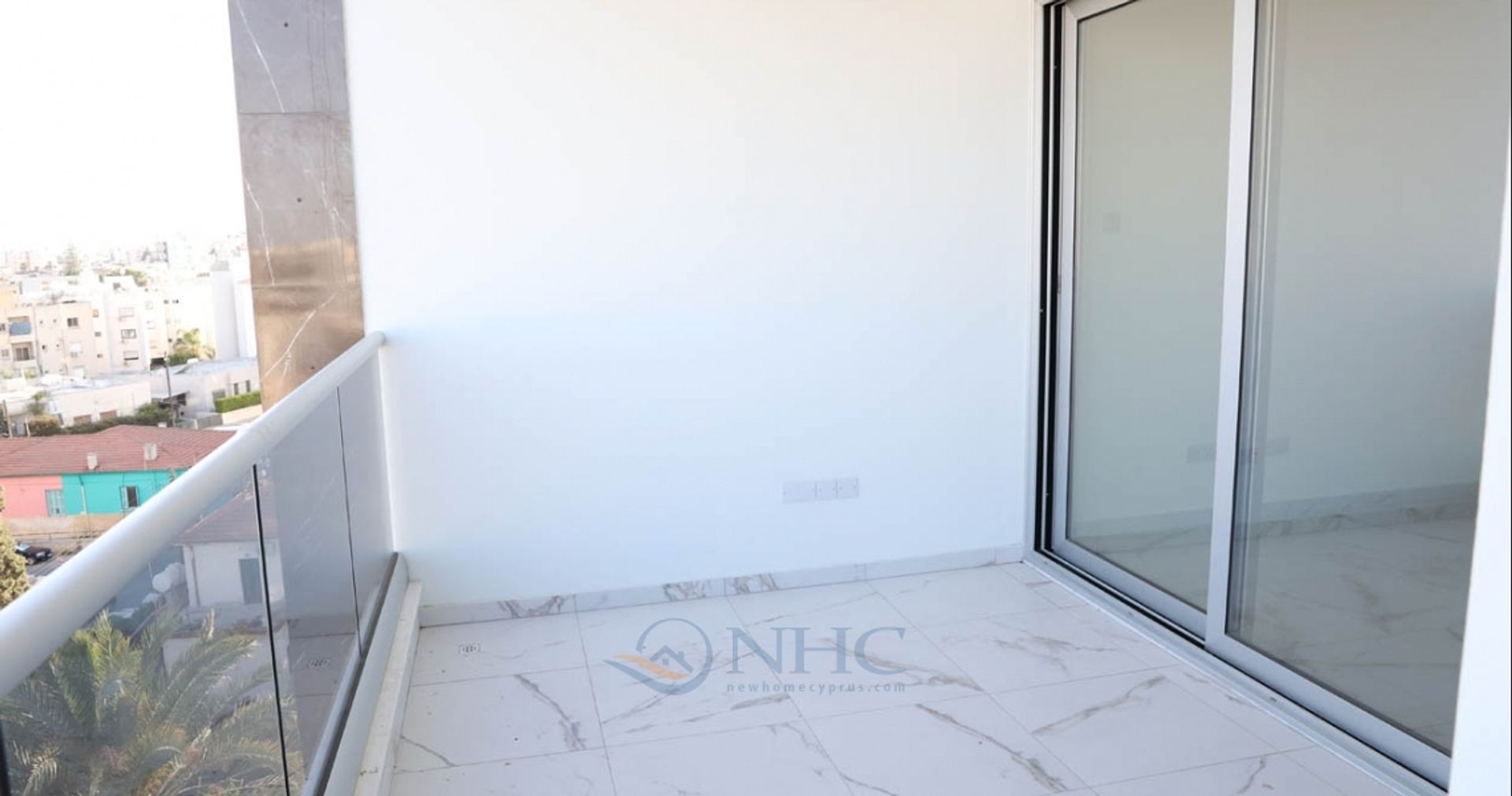 Condominium in Larnaca, Larnaca 10874459