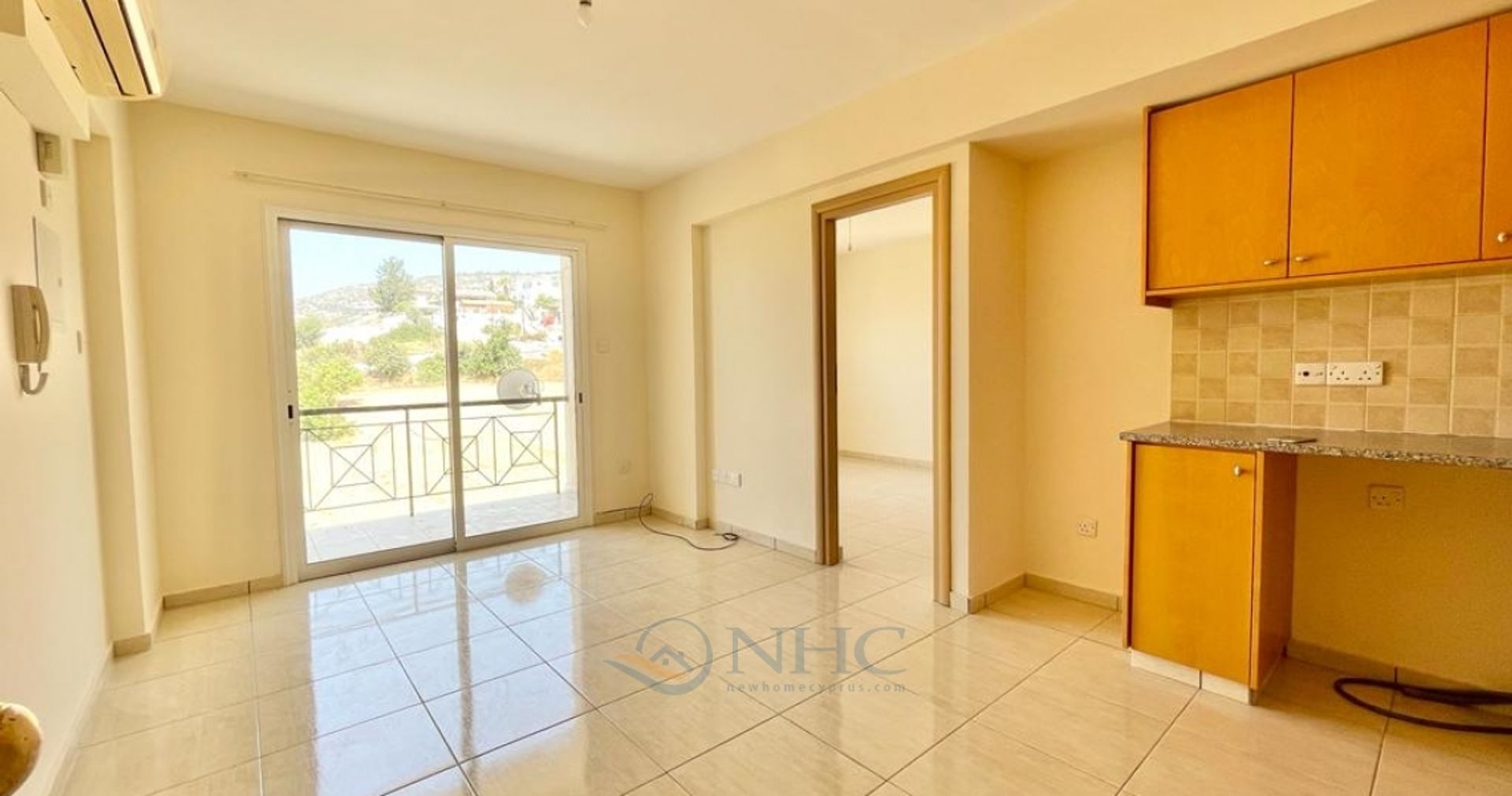 Condominio nel Peyia, Paphos 10874589