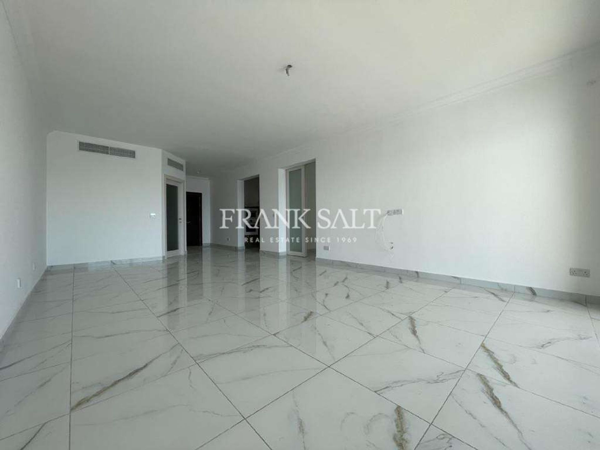 Condominium in Tas-Sliema,  10874778