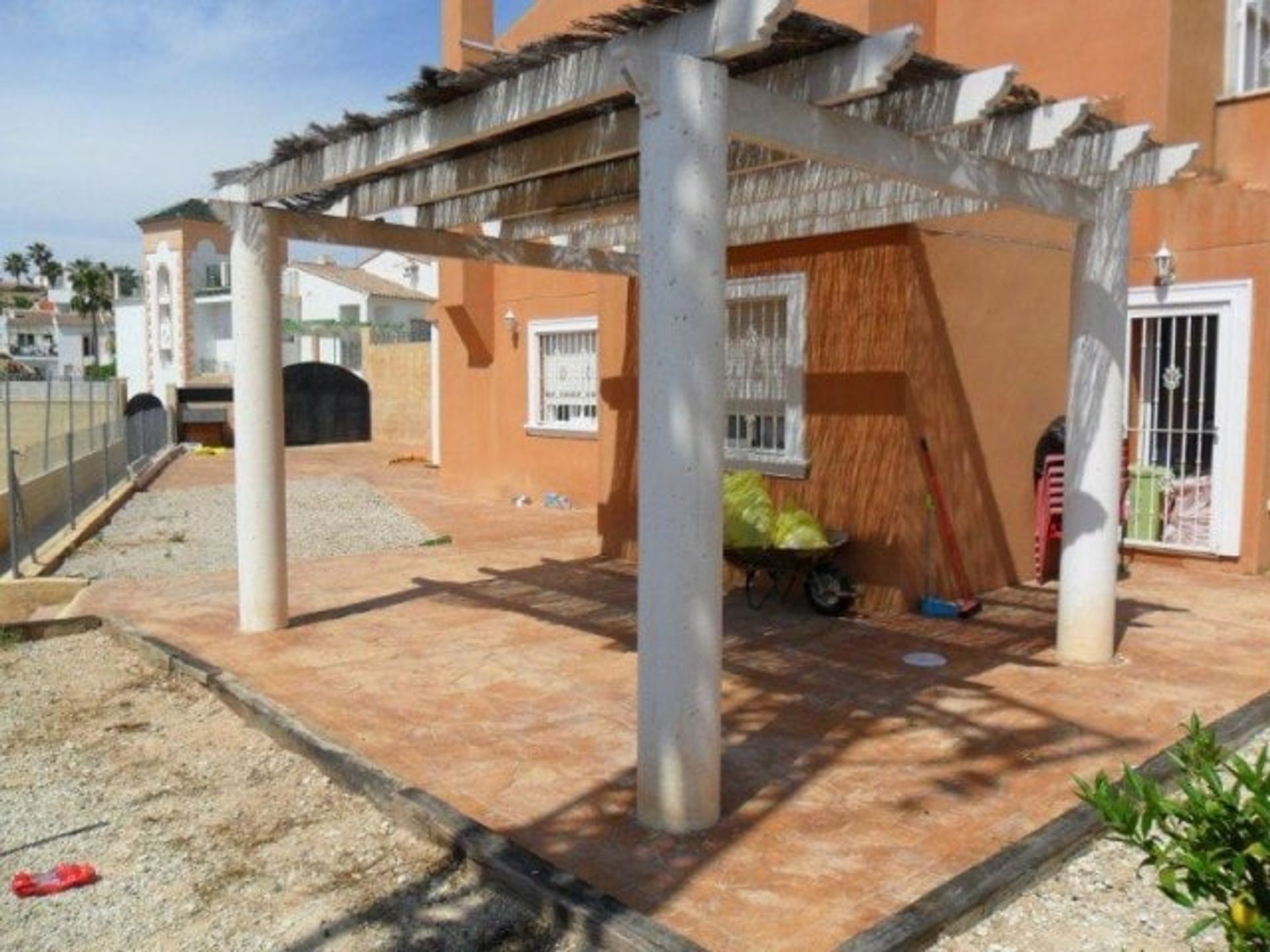 rumah dalam Polop, Comunidad Valenciana 10874939