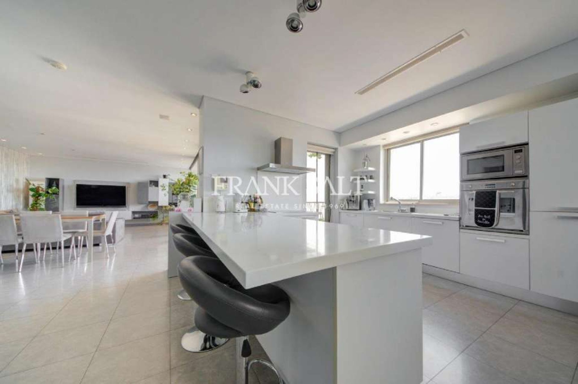 Condominium in Sliema, Sliema 10874974