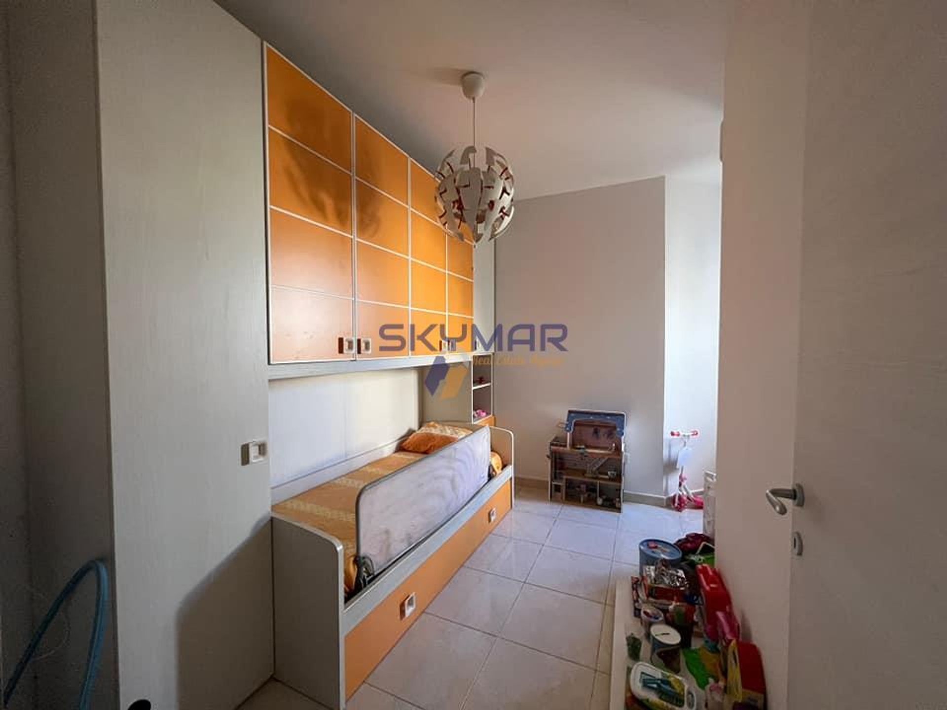 Condominium in Birkirkara,  10875033