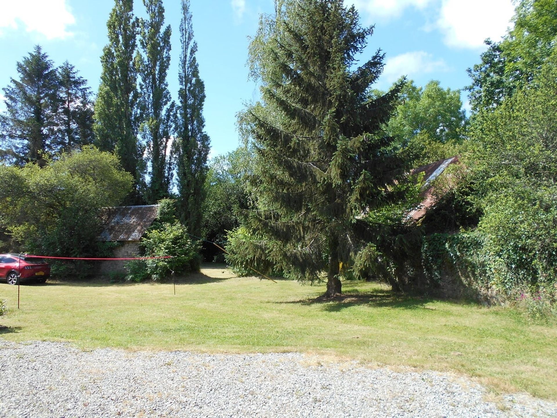 σπίτι σε Villepail, Pays de la Loire 10875086