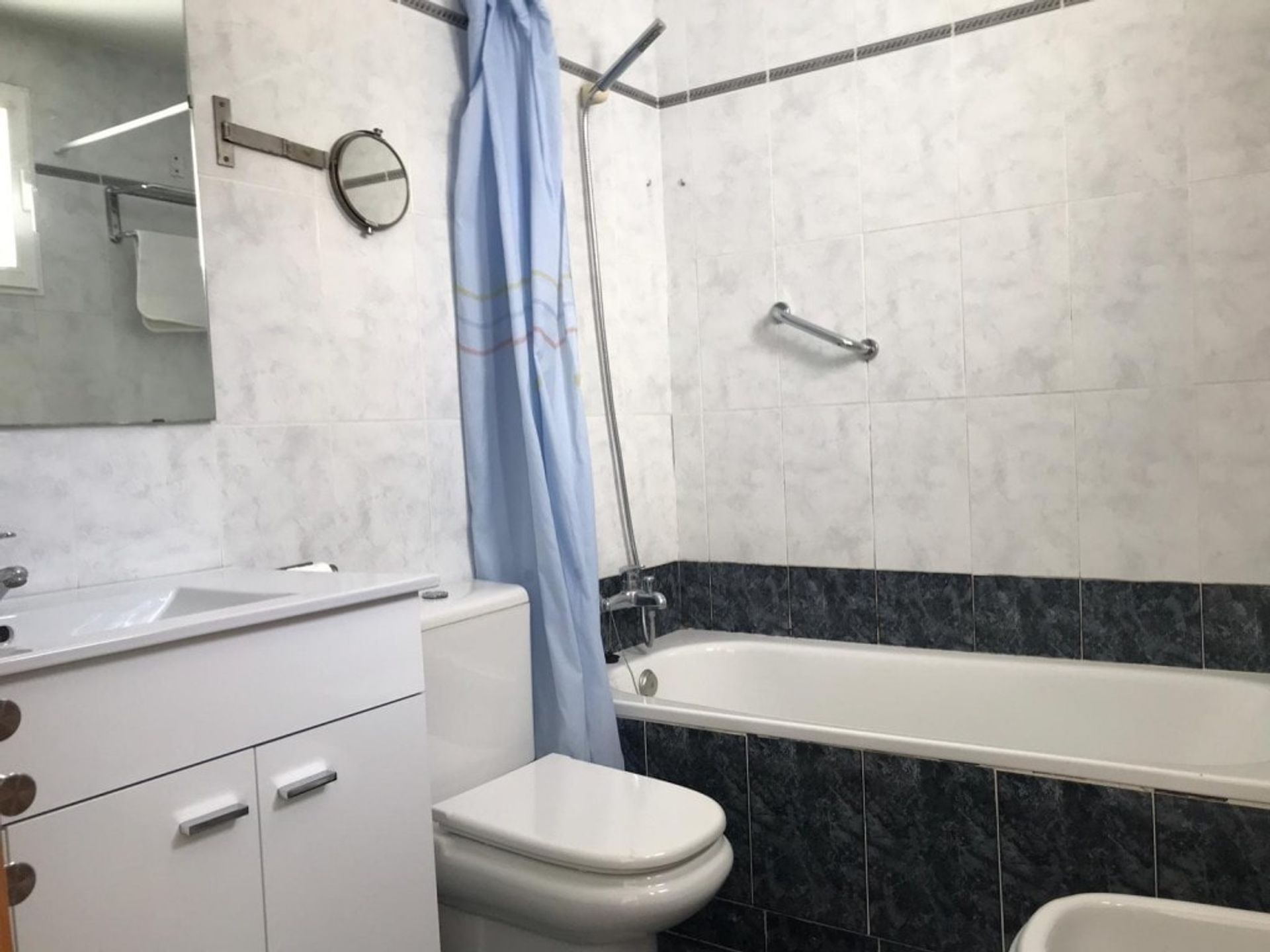 Condominium in Albacete, Castilla-La Mancha 10875274