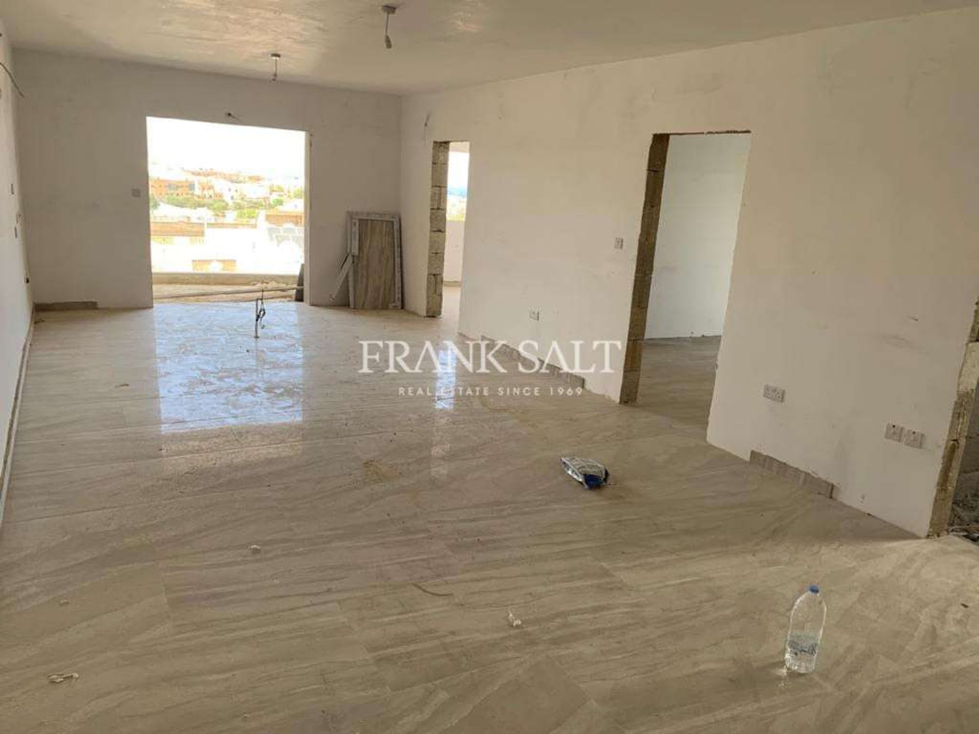 Condominio en Tal-Mejda, Swieqi 10875337