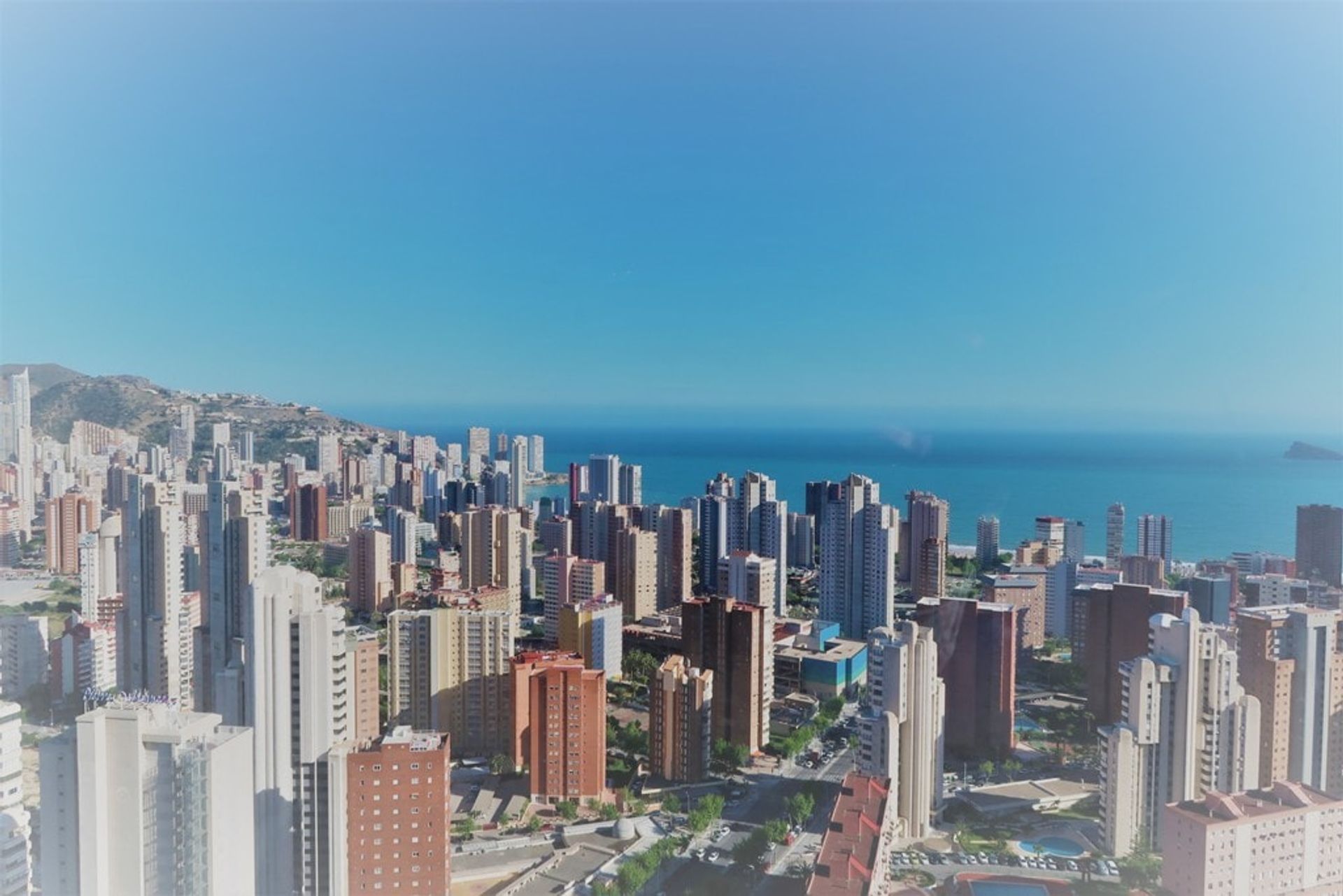 Condominium in Benidorm, Comunidad Valenciana 10875363