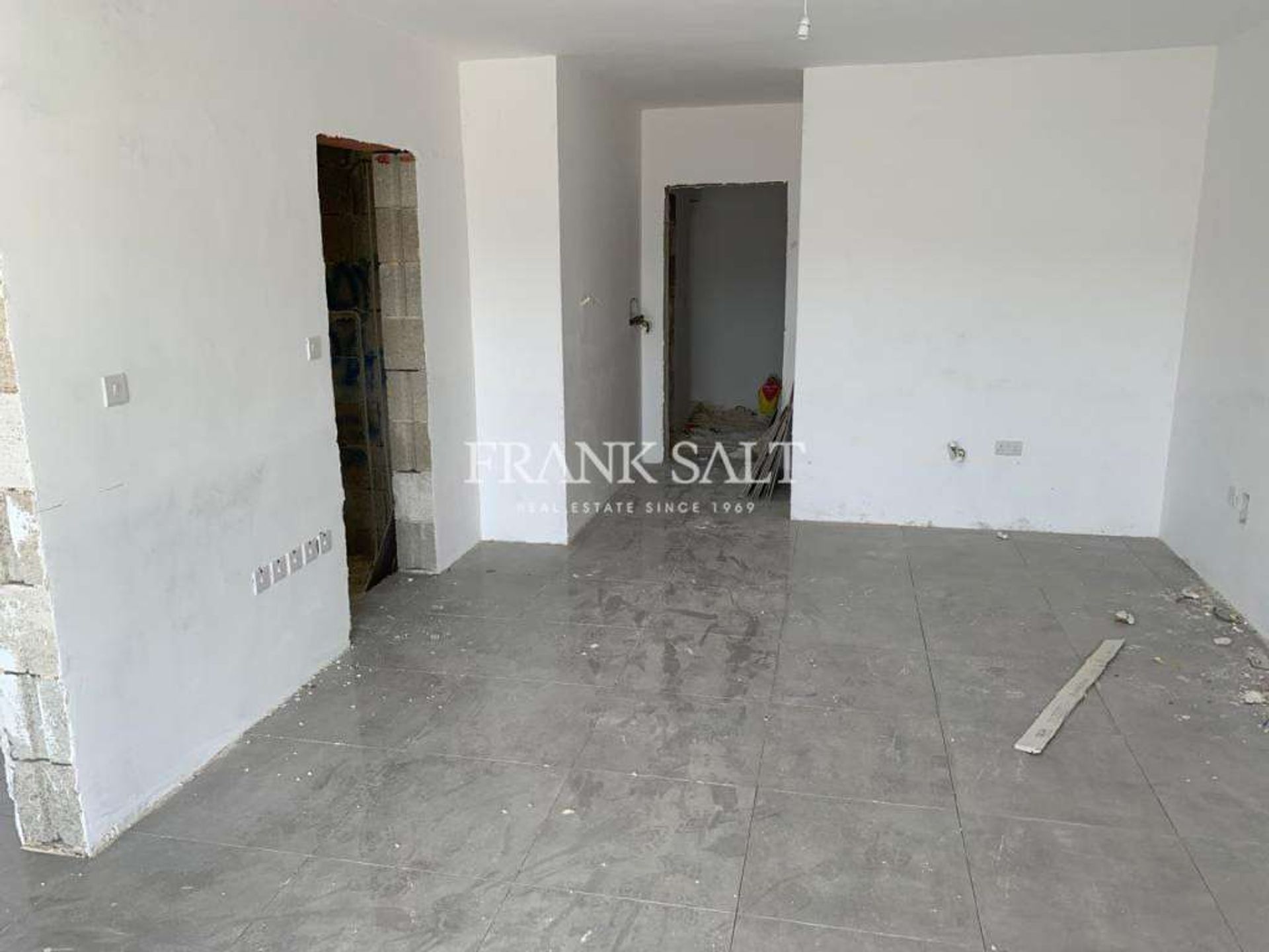 Condominio en Tal-Mejda, Swieqi 10875364