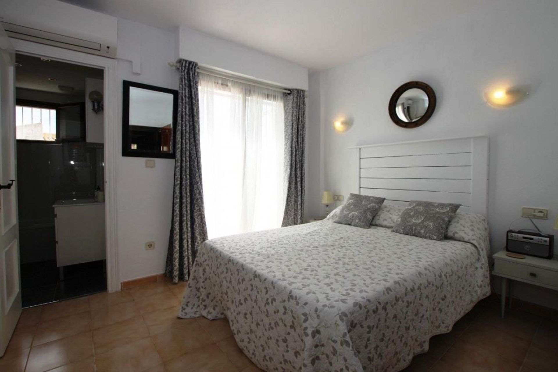 rumah dalam Benidorm, Comunidad Valenciana 10875376