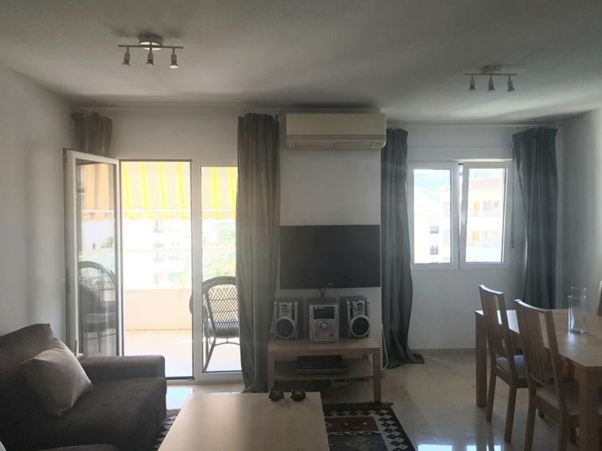 Condominium dans Chinchilla de Mont-Aragon, Castille-La Manche 10875388