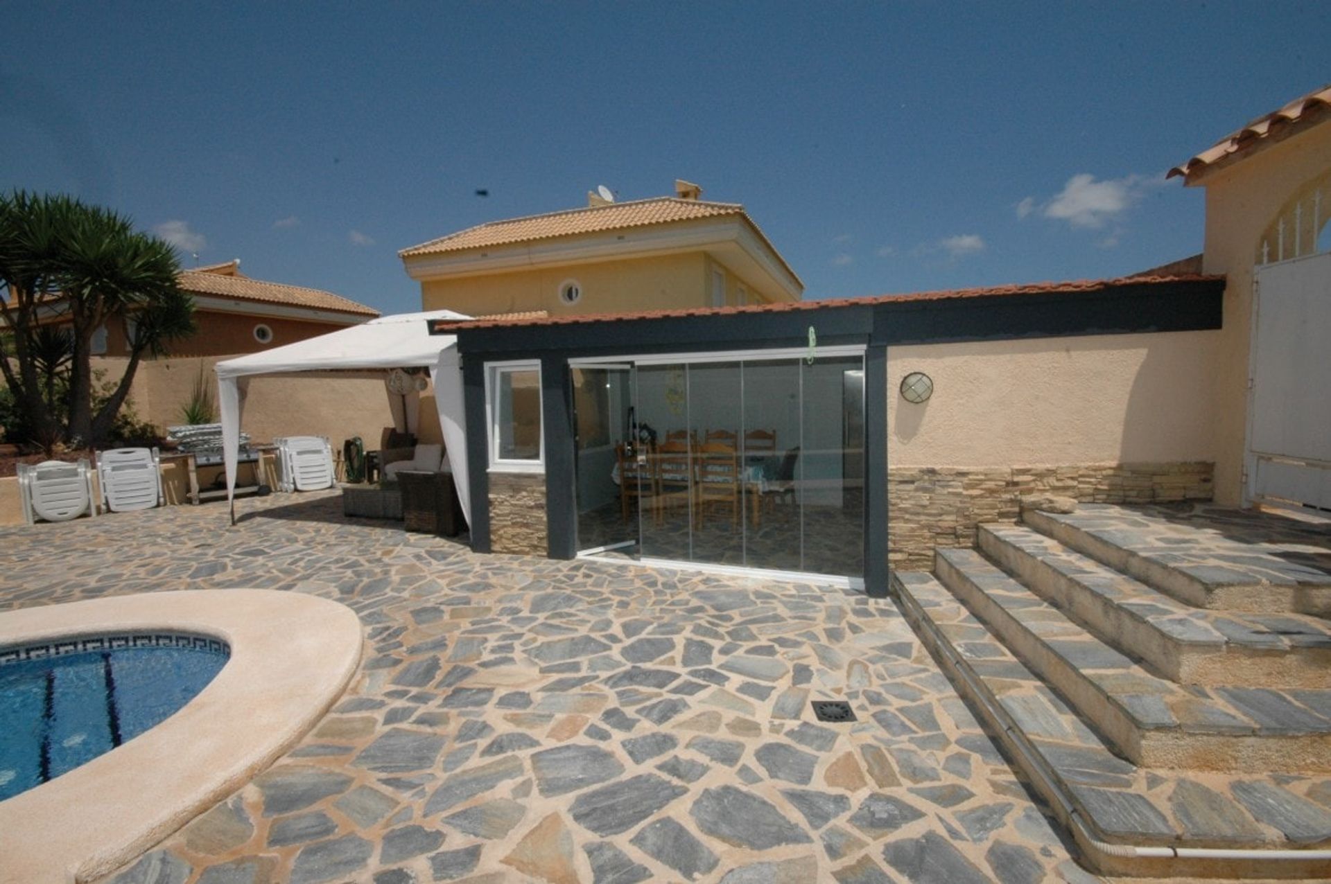 Haus im Alicante (Alacant), Comunidad Valenciana 10875411