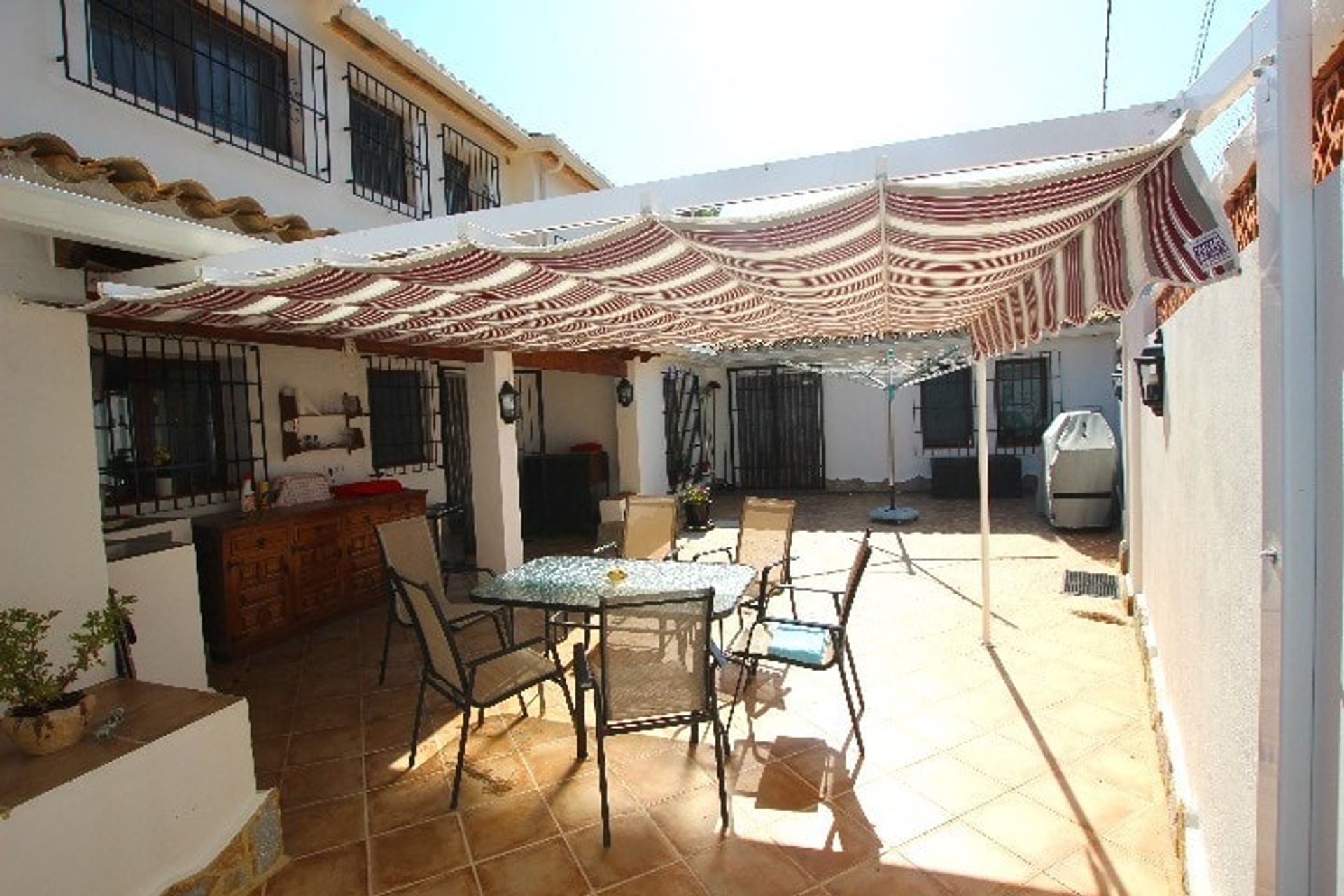 Casa nel Alicante (Alacant), Comunidad Valenciana 10875430