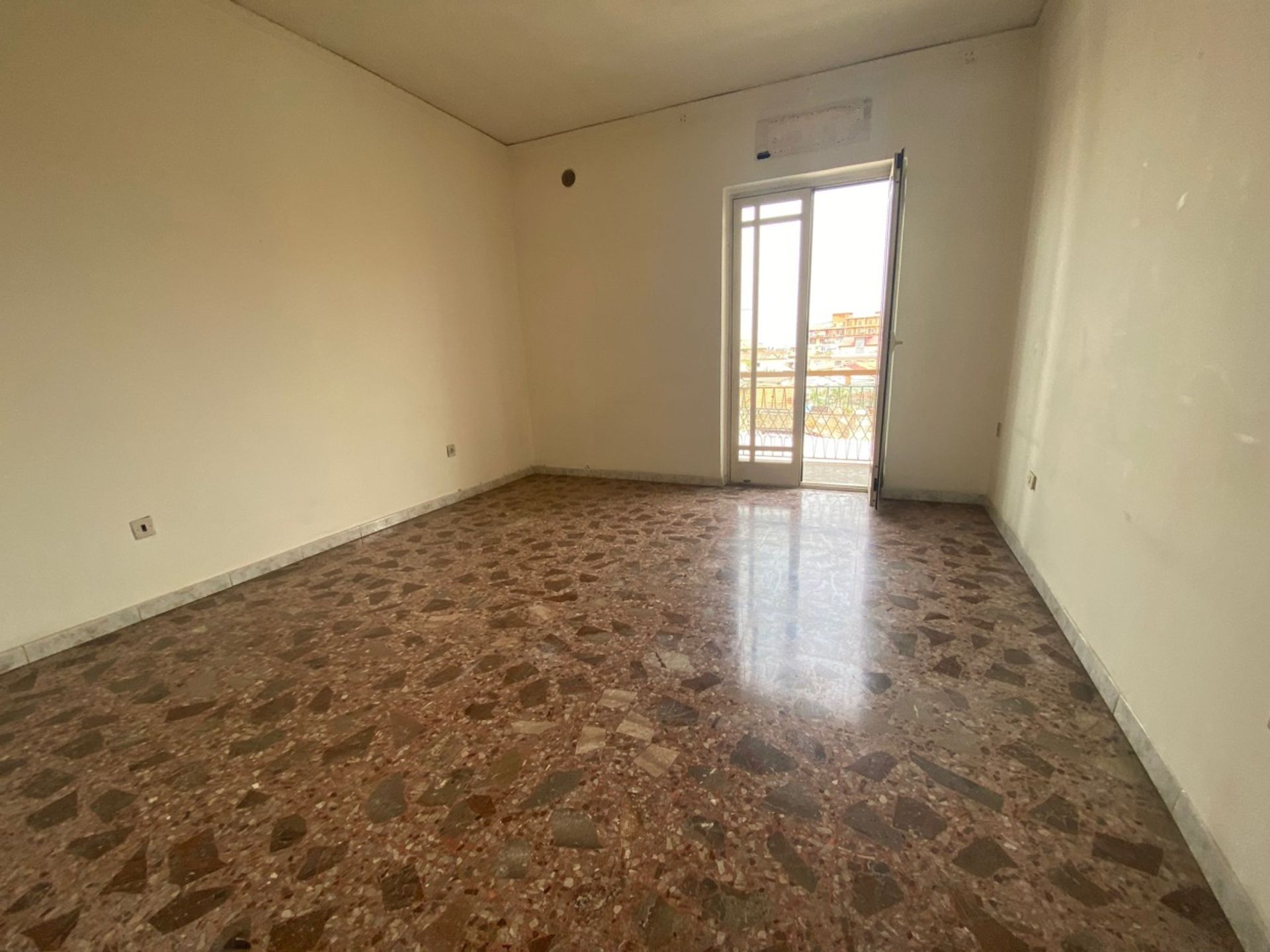 Condominio nel Campagna, Campania 10875682